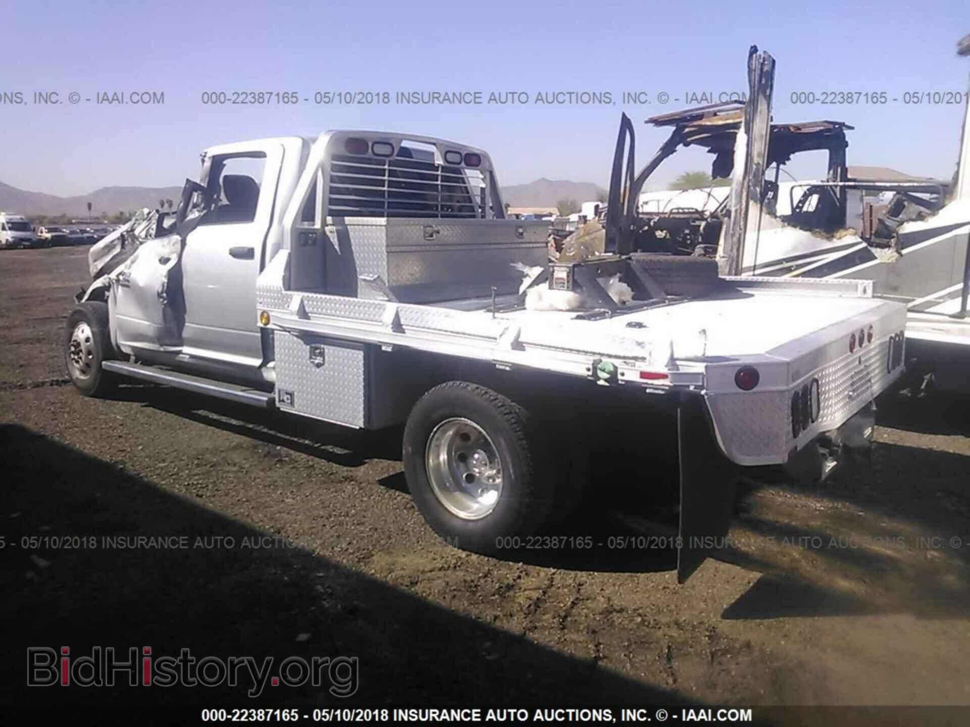 2015 Ram 3500 - VIN: 3C7WRTCL5FG512884 - Фото 3