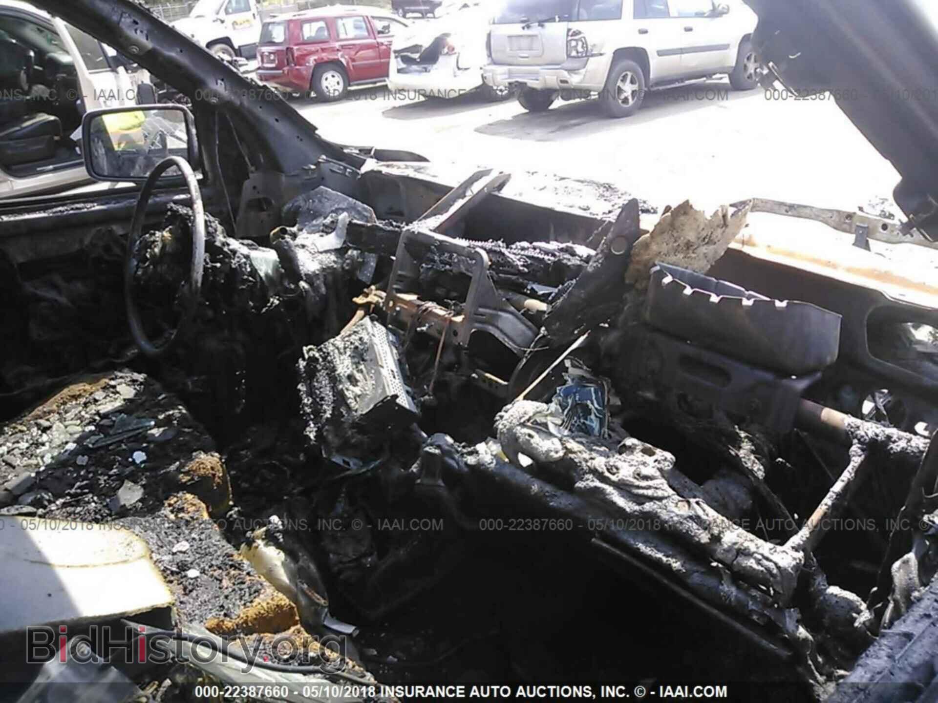 2012 Dodge Ram 1500 - VIN: 1C6RD7FP3CS179062 - Фото 5
