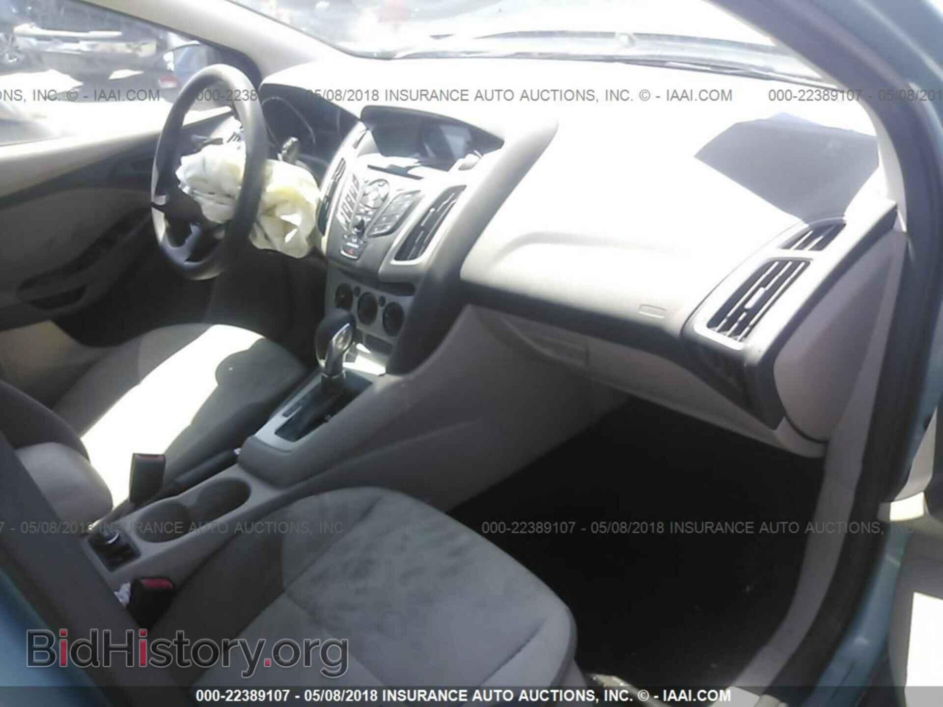 2012 Ford Focus - VIN: 1FAHP3K24CL330439 - Photo 5
