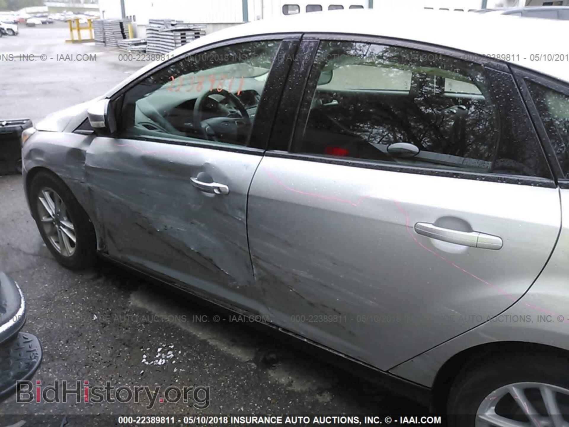 2015 Ford Focus - VIN: 1FADP3F22FL282758 - Photo 6