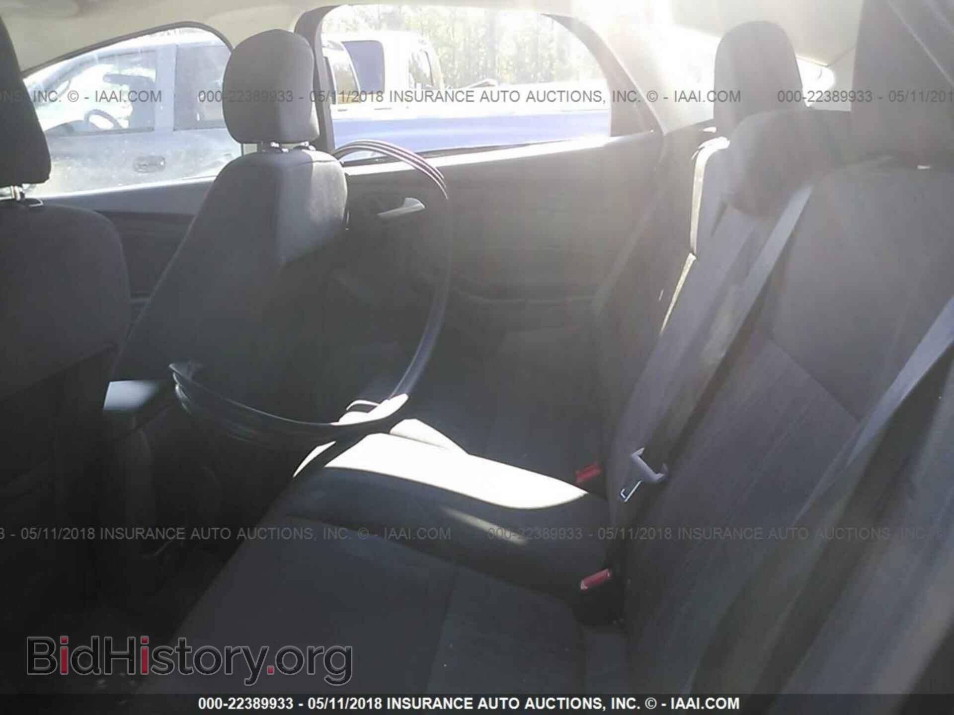 2017 Ford Focus - VIN: 1FADP3K23HL305960 - Photo 8