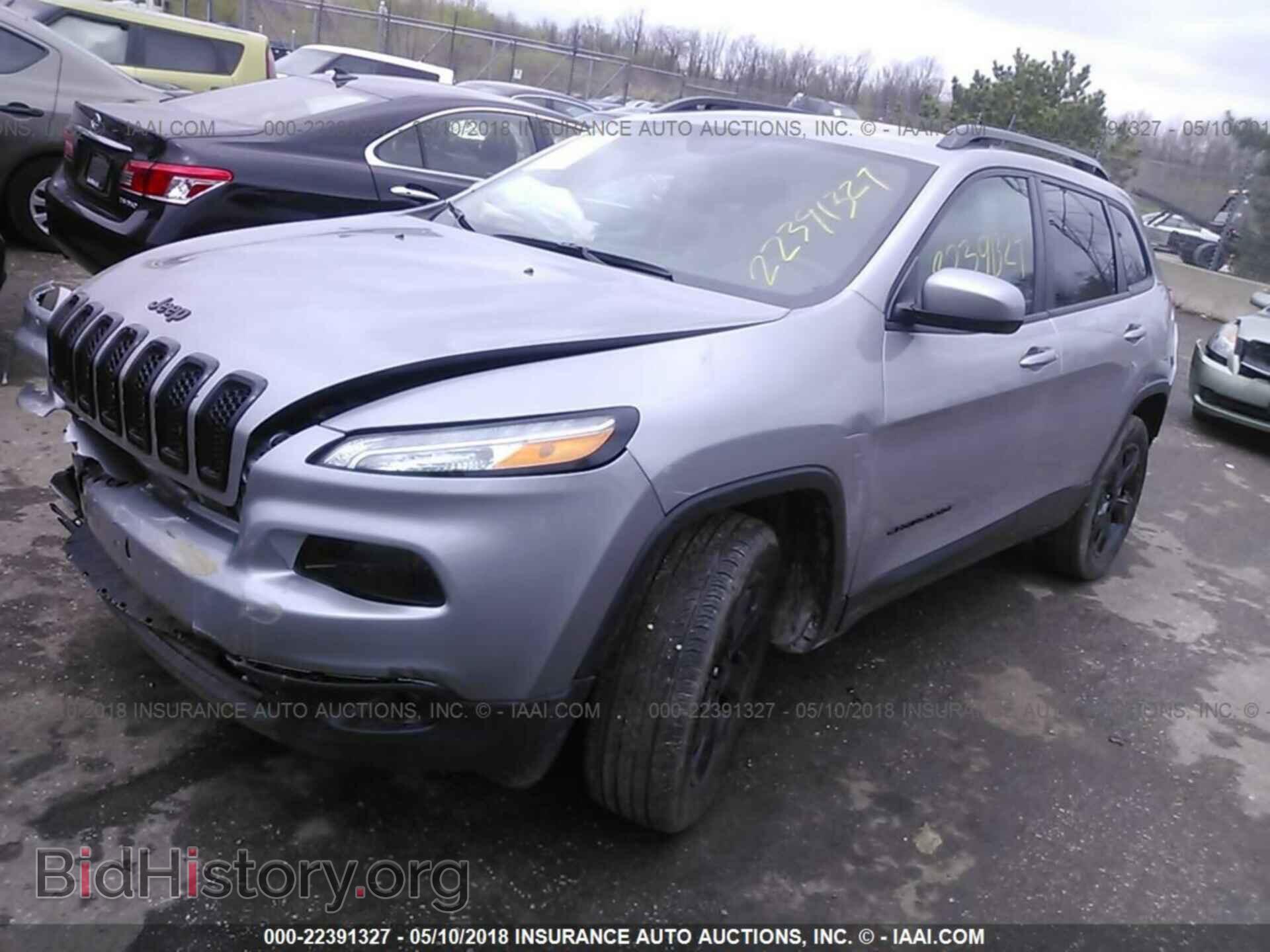 2018 Jeep Cherokee - VIN: 1C4PJMCB9JD576034 - Фото 2