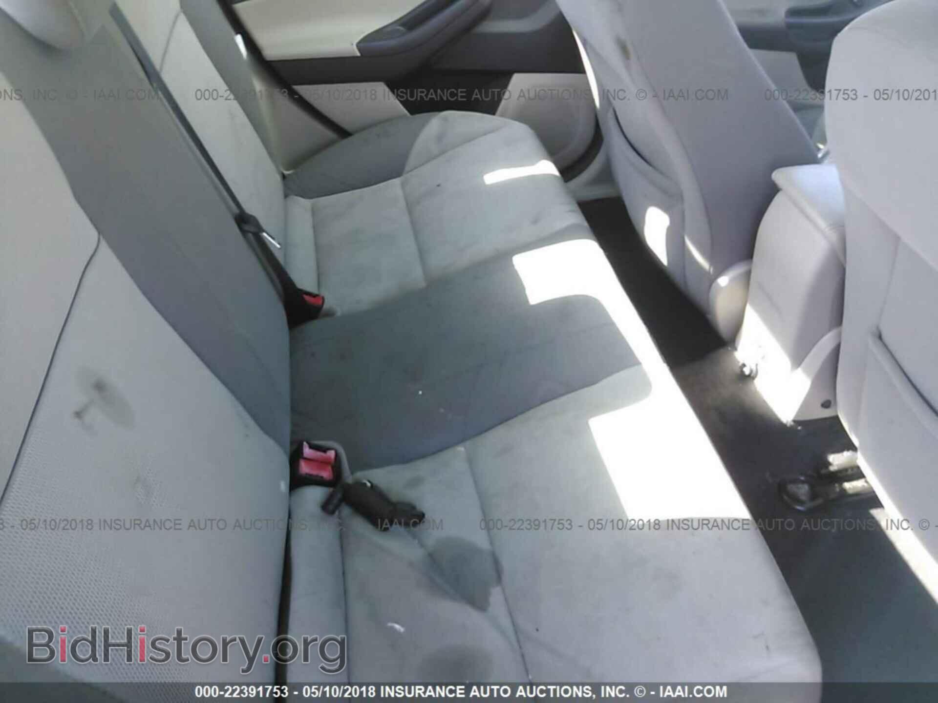 2014 Ford Focus - VIN: 1FADP3F21EL116455 - Photo 8
