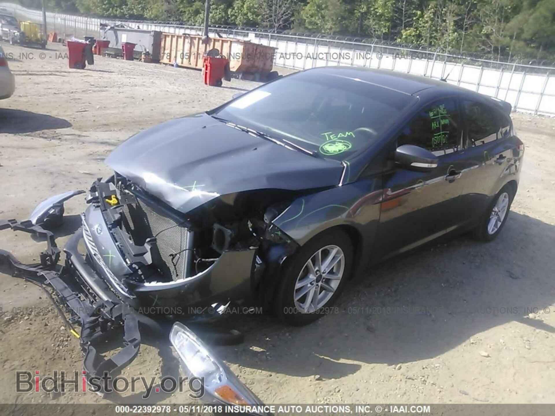 2015 Ford Focus - VIN: 1FADP3K24FL336583 - Photo 2