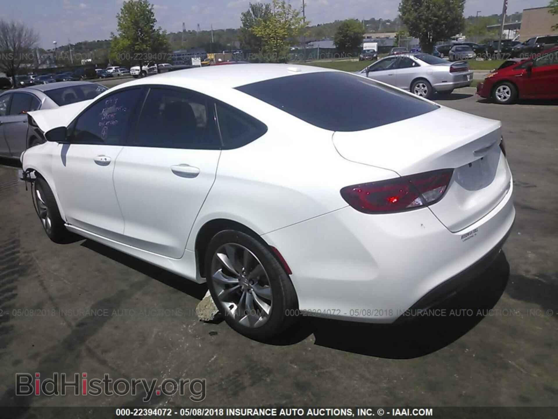 2015 Chrysler 200 - VIN: 1C3CCCBB2FN609675 - Photo 3
