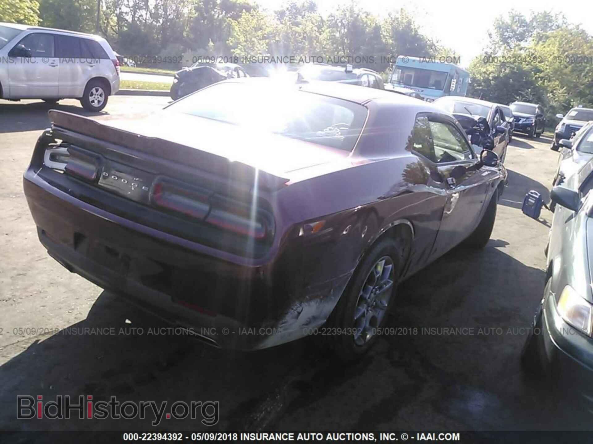 2017 Dodge Challenger - VIN: 2C3CDZGG4HH634142 - Photo 4