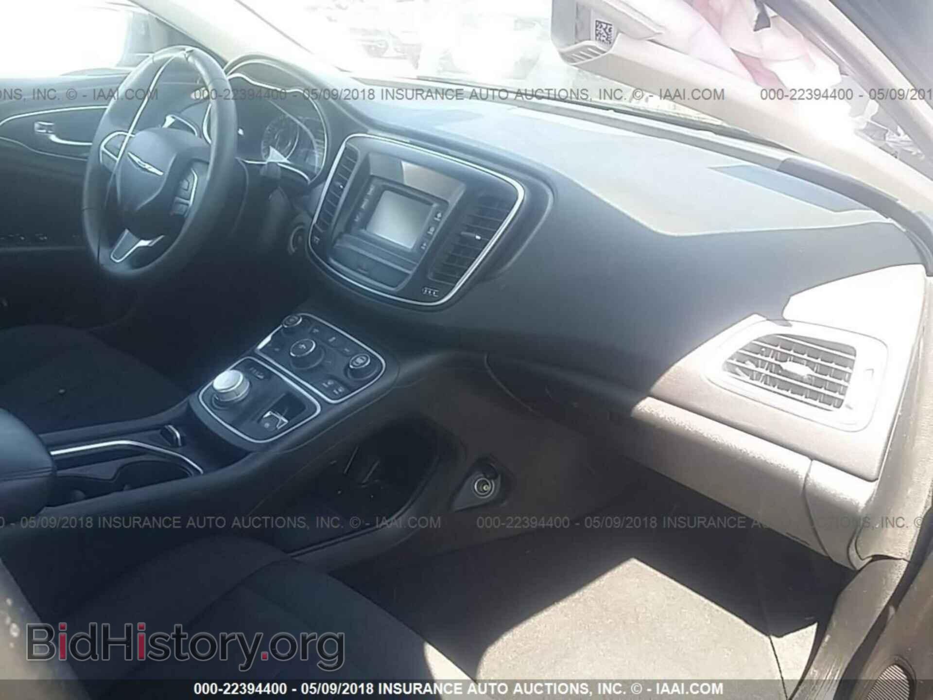 2016 Chrysler 200 - VIN: 1C3CCCAB9GN167187 - Photo 5