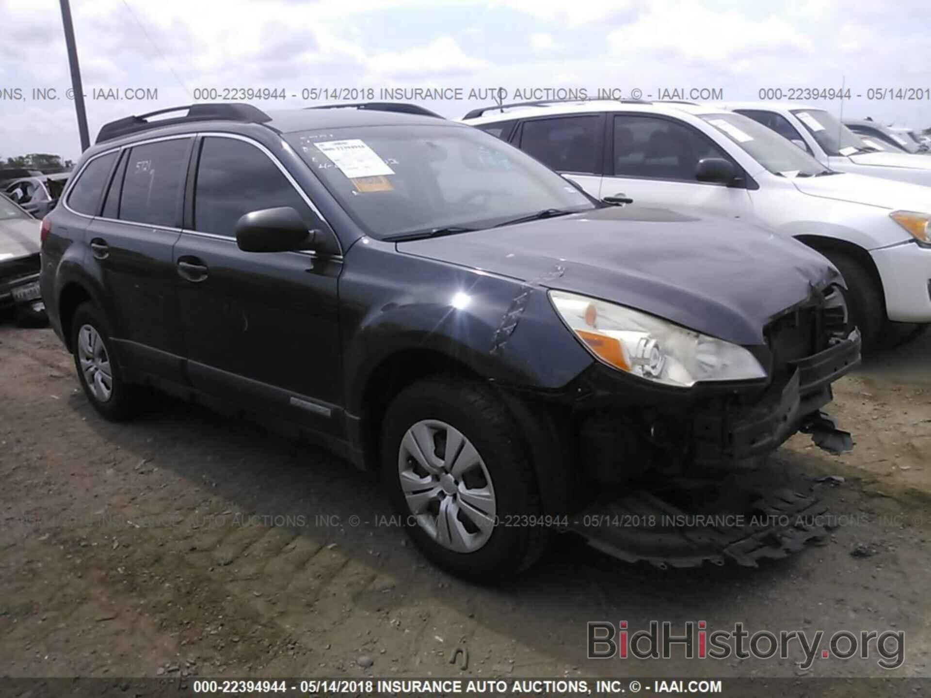 Photo 4S4BRCAC2B3358674 - Subaru Outback 2011