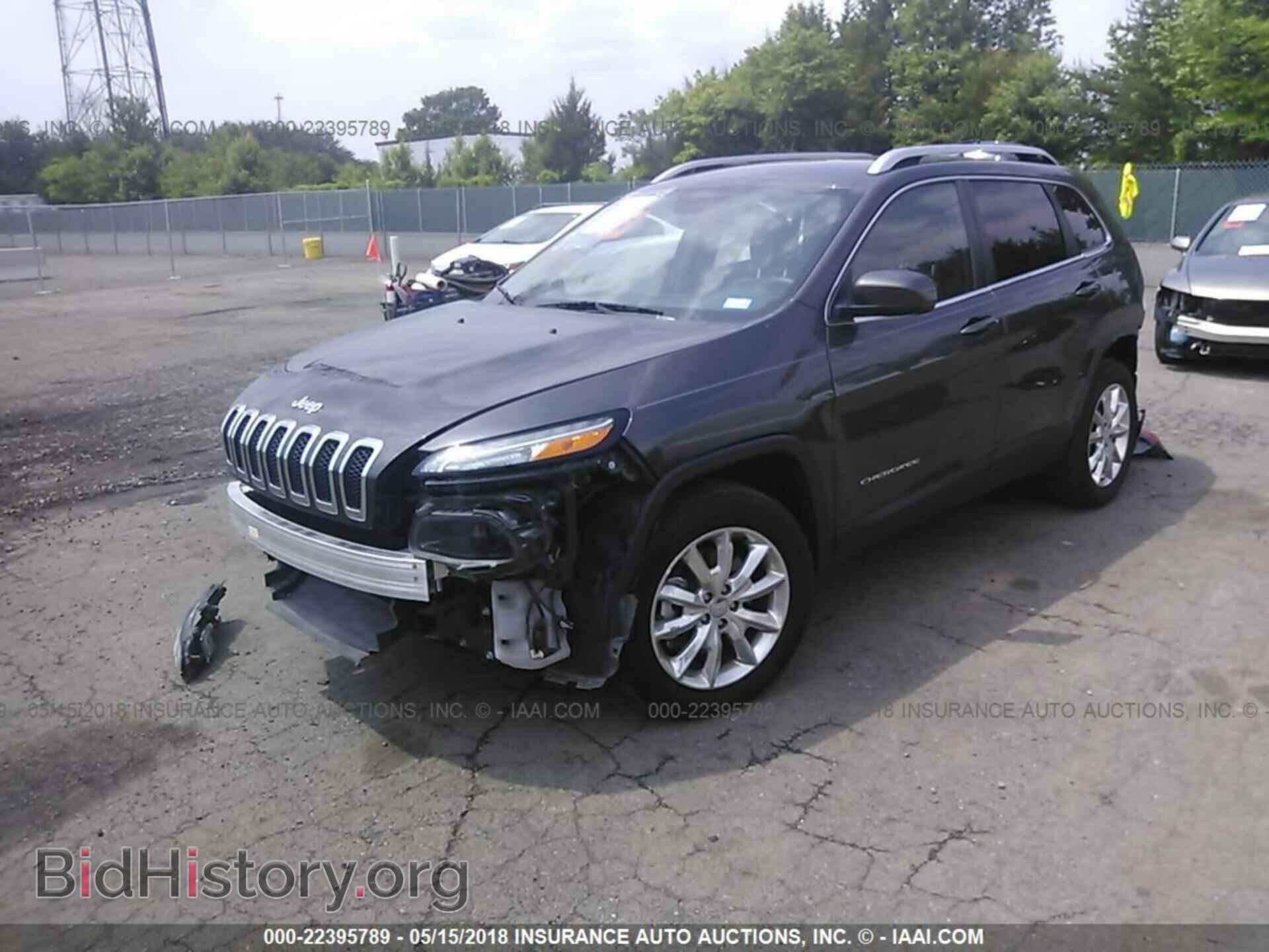 2017 Jeep Cherokee - VIN: 1C4PJMDB2HW519249 - Photo 2