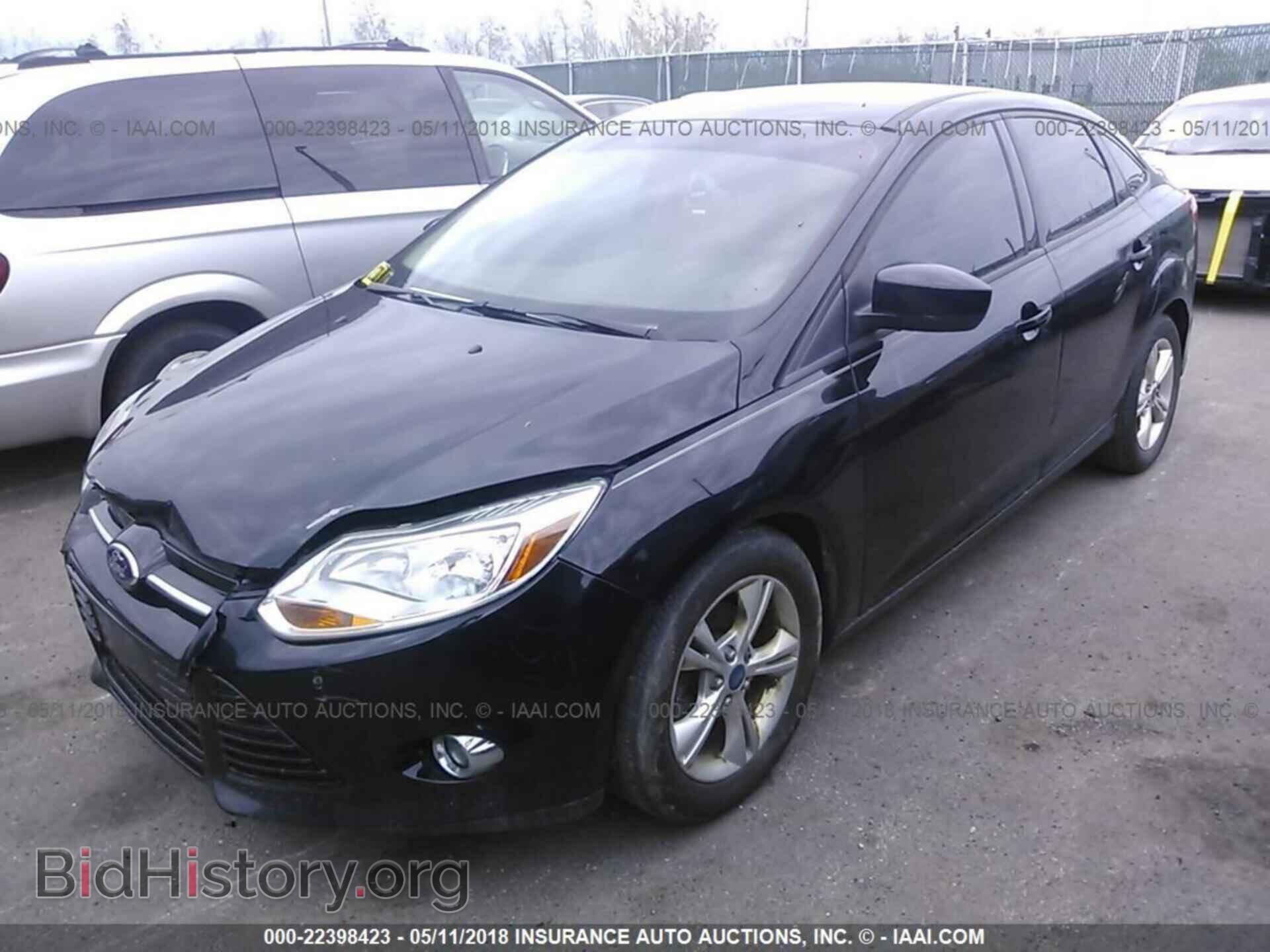 2012 Ford Focus - VIN: 1FAHP3F21CL234052 - Фото 2