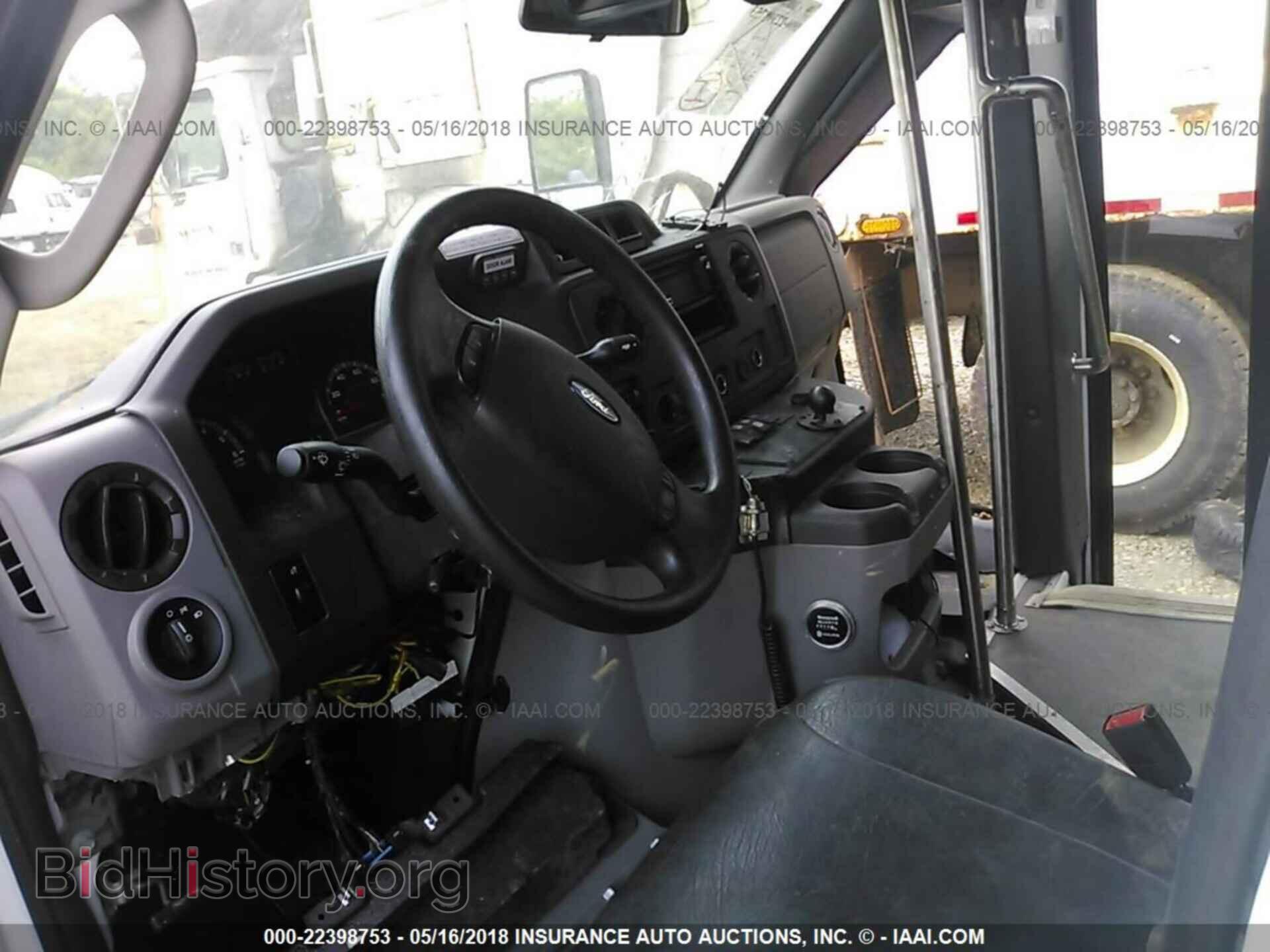 2012 Ford Econoline - VIN: 1FDFE4FS7CDA13557 - Фото 5