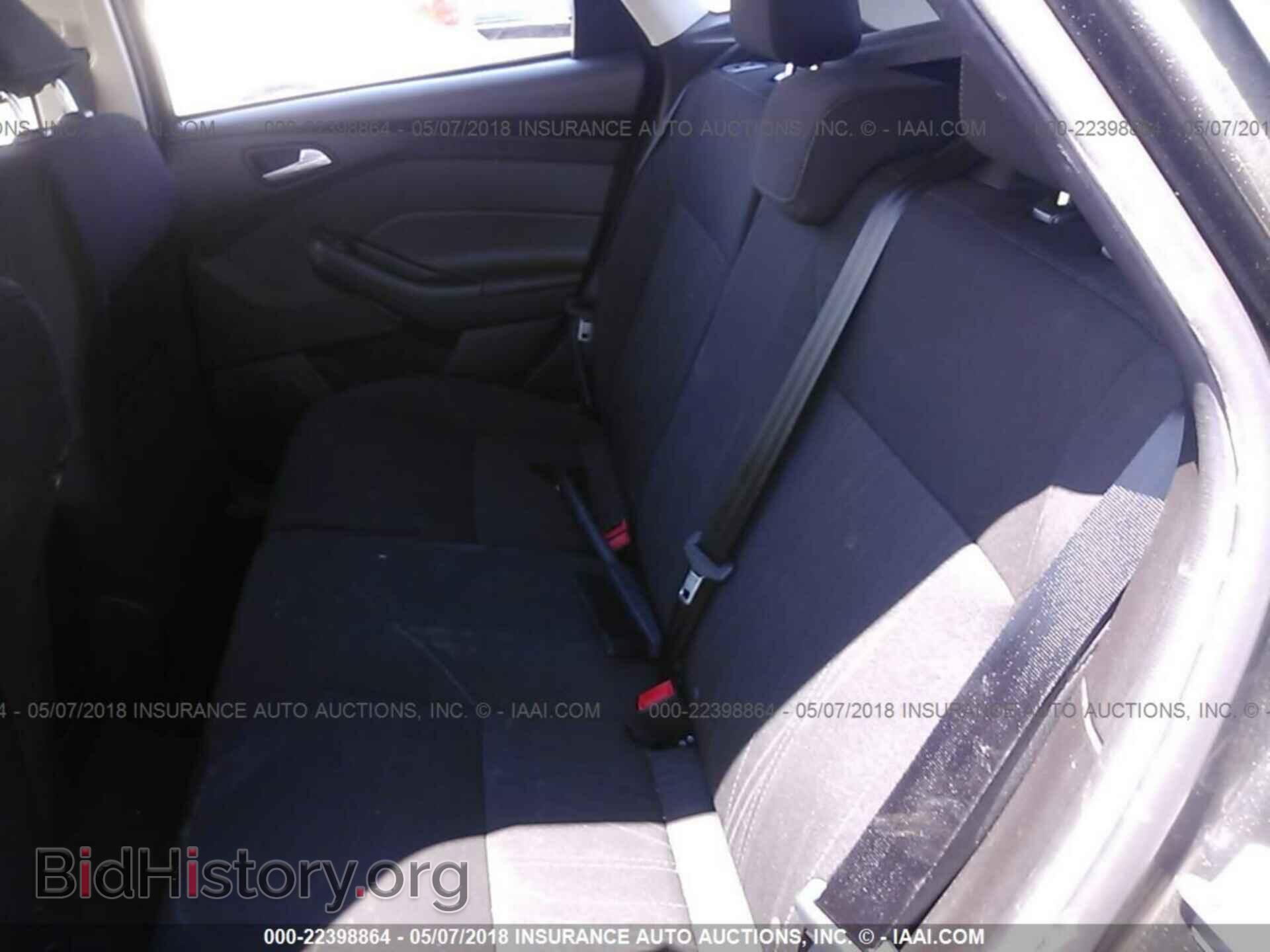 2016 Ford Focus - VIN: 1FADP3K22GL345400 - Фото 8