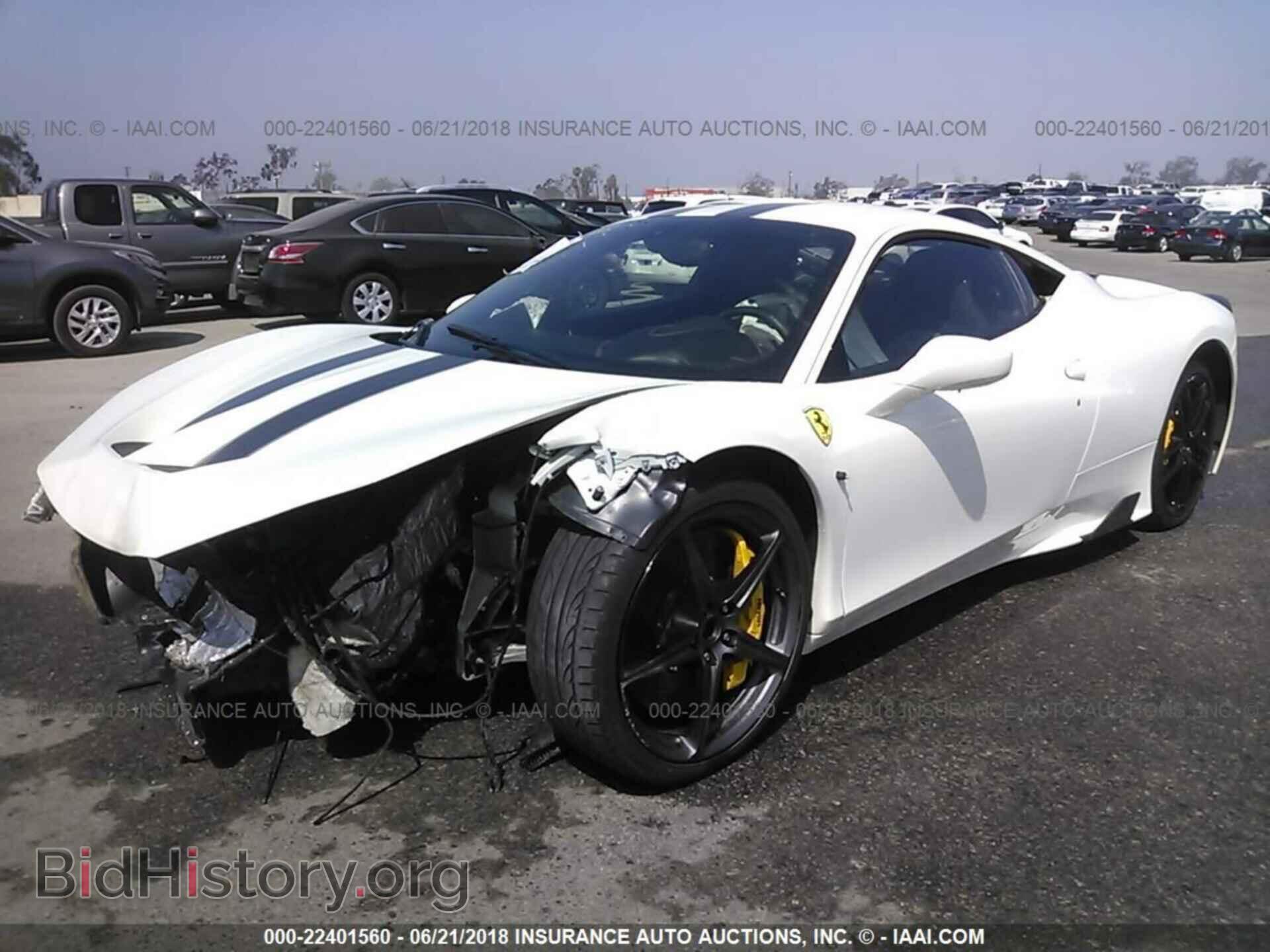 2014 Ferrari 458 - VIN: ZFF75VFA7E0203604 - Photo 2