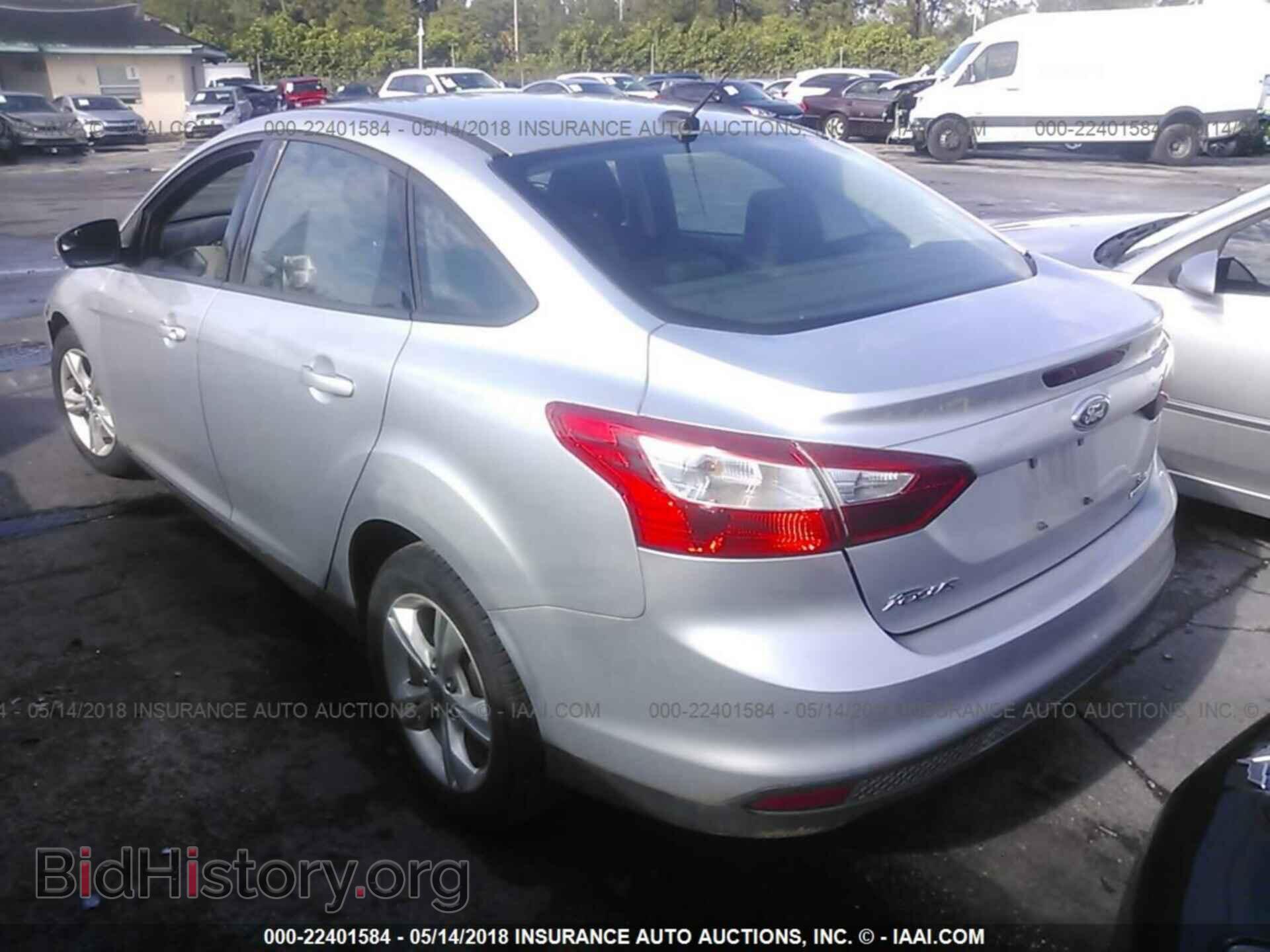2013 Ford Focus - VIN: 1FADP3F22DL286161 - Photo 3