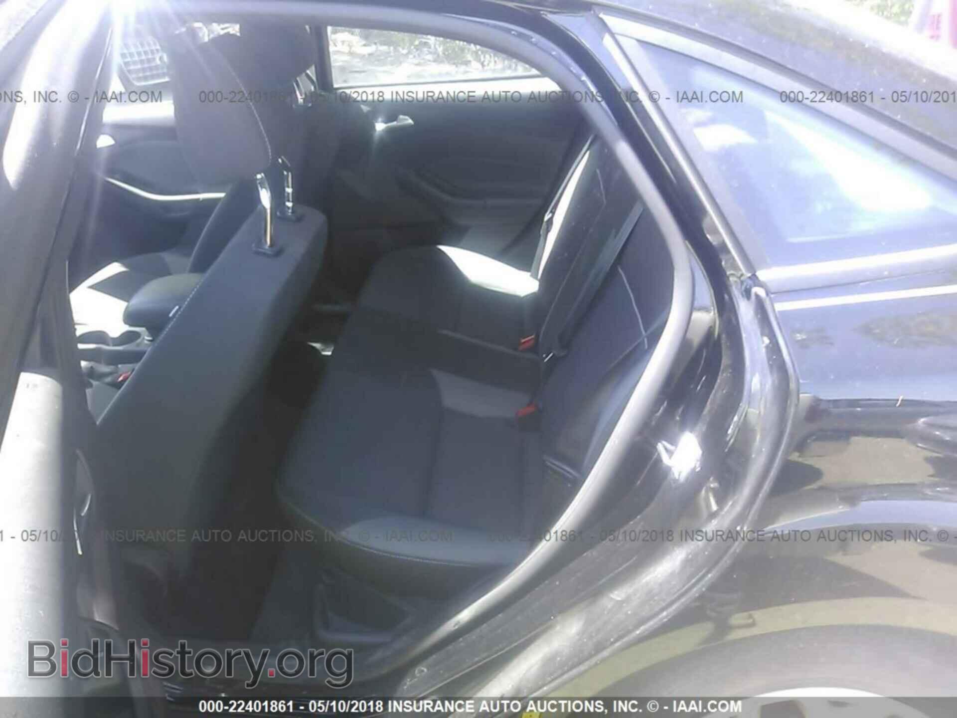 2012 Ford Focus - VIN: 1FAHP3F26CL234094 - Photo 8