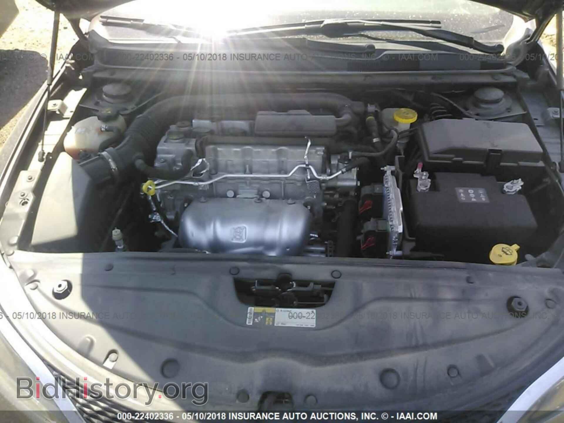 2016 Chrysler 200 - VIN: 1C3CCCFB5GN194430 - Photo 10