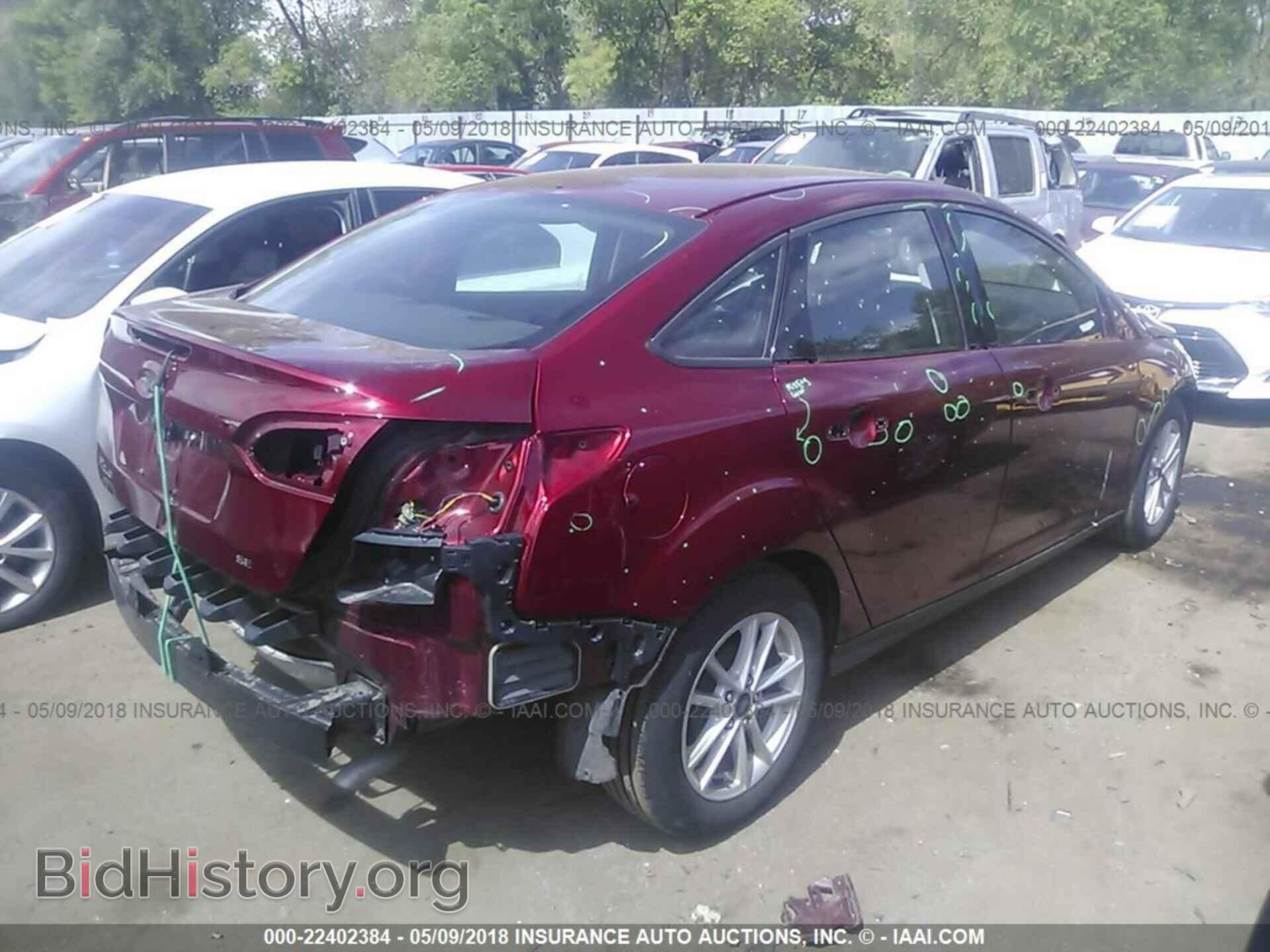 2017 Ford Focus - VIN: 1FADP3F26HL266890 - Фото 4