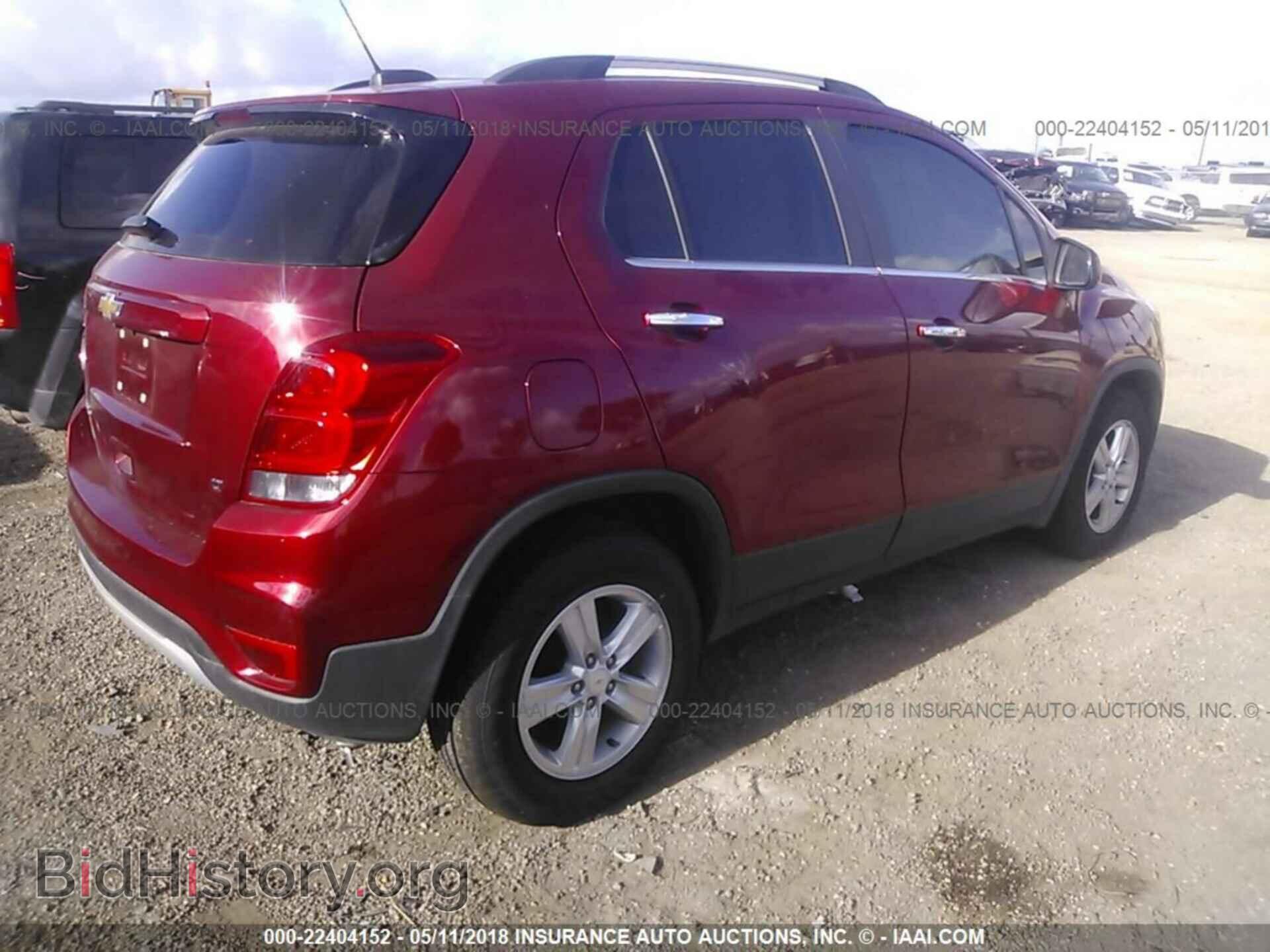 2018 Chevrolet Trax - VIN: 3GNCJLSB6JL188836 - Фото 4