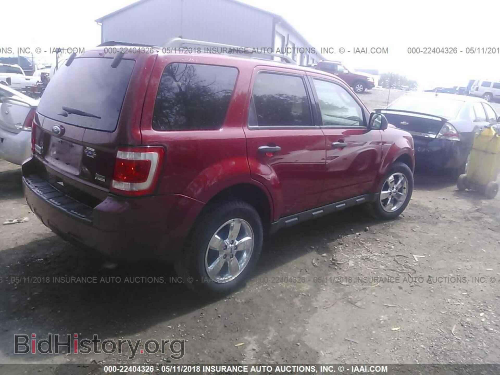 2011 Ford Escape - VIN: 1FMCU0DG6BKB22213 - Photo 4