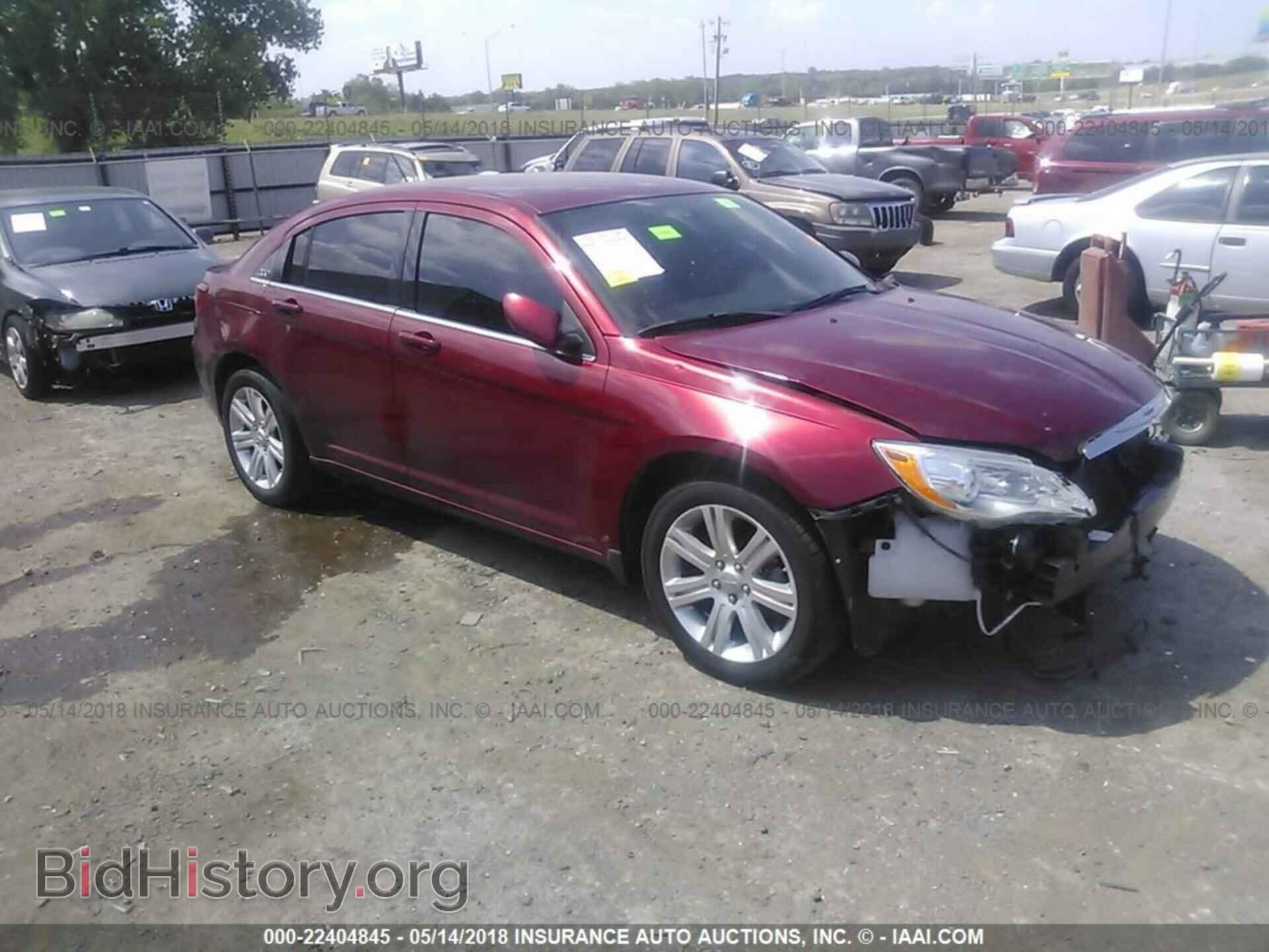 Photo 1C3CCBBB1DN764693 - Chrysler 200 2013