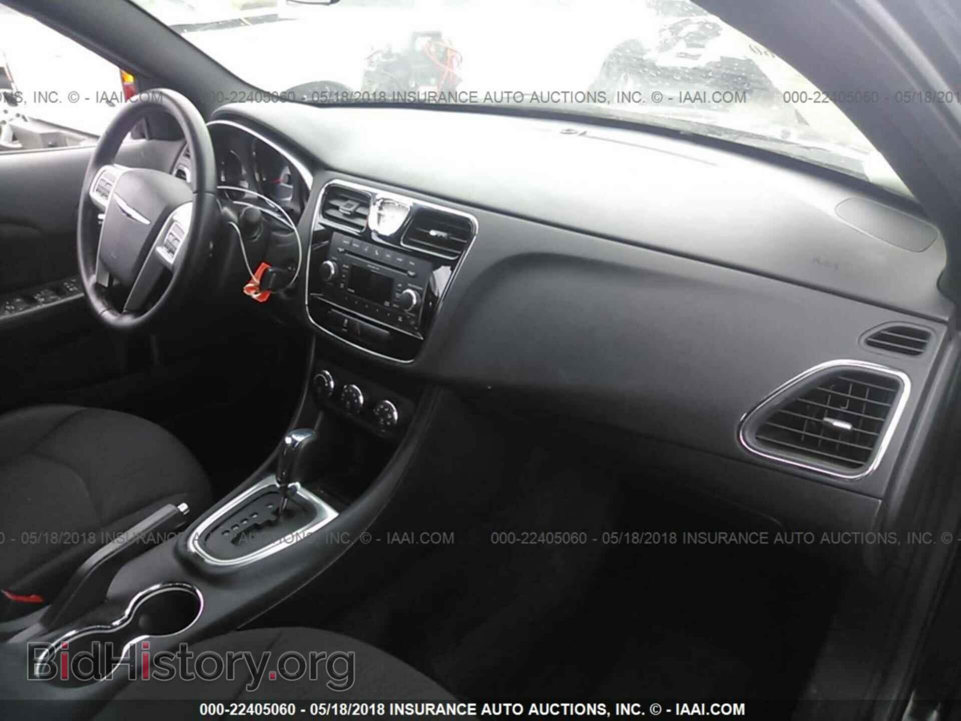 2011 Chrysler 200 - VIN: 1C3BC1FB5BN543112 - Photo 5