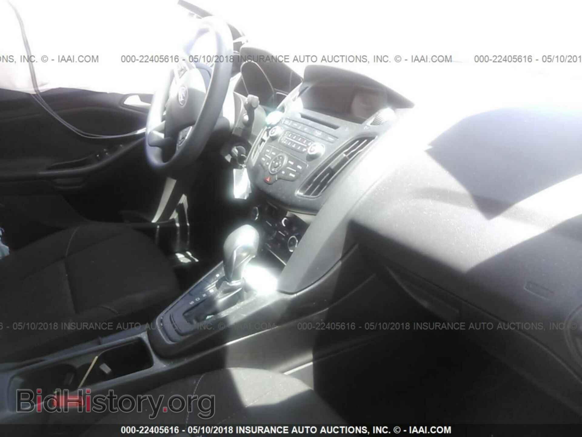 2017 Ford Focus - VIN: 1FADP3FE2HL285186 - Photo 5