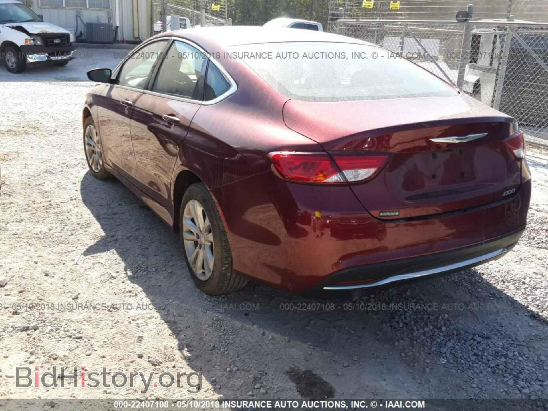 2016 Chrysler 200 - VIN: 1C3CCCABXGN115826 - Photo 3