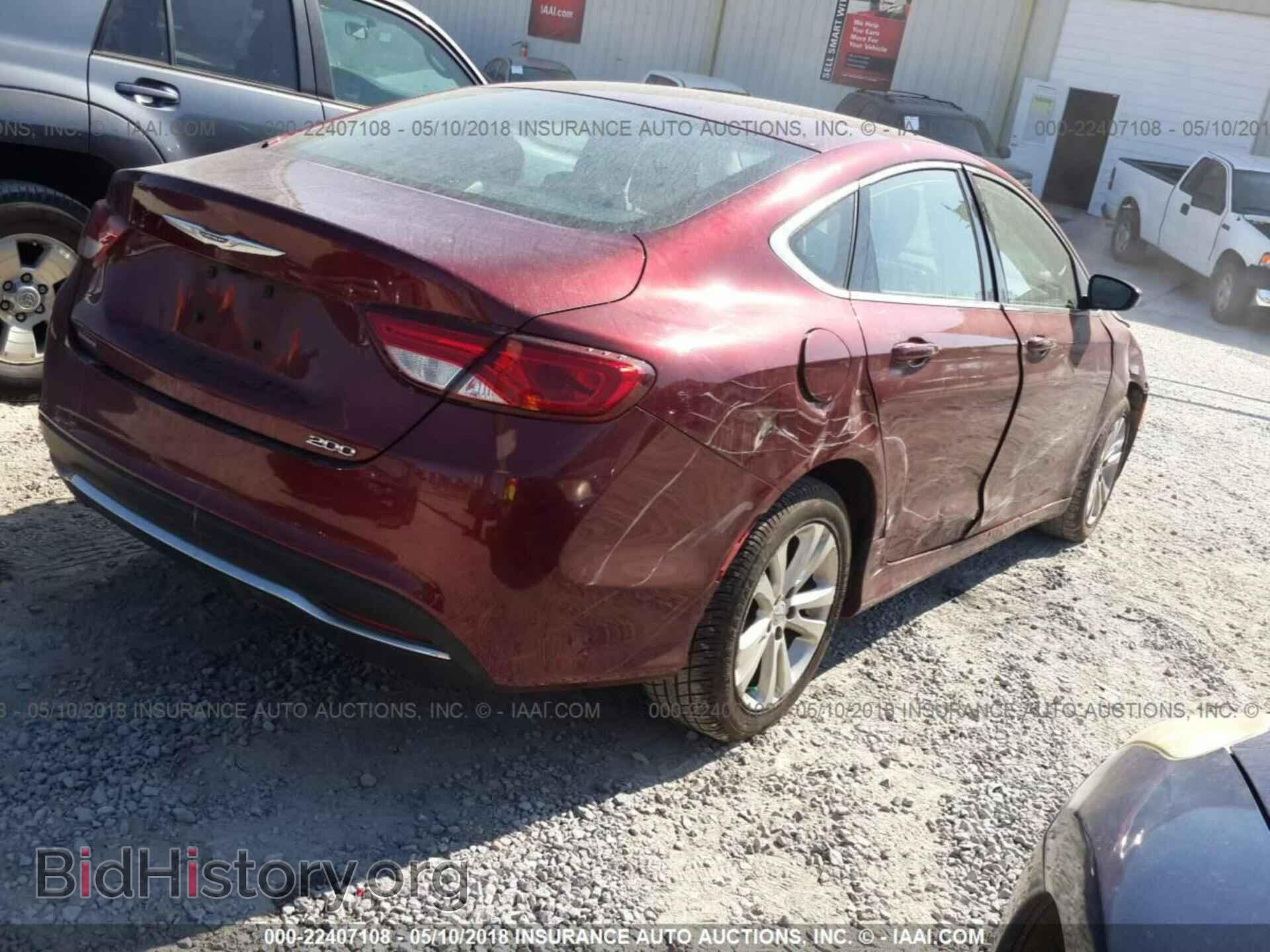 2016 Chrysler 200 - VIN: 1C3CCCABXGN115826 - Photo 4