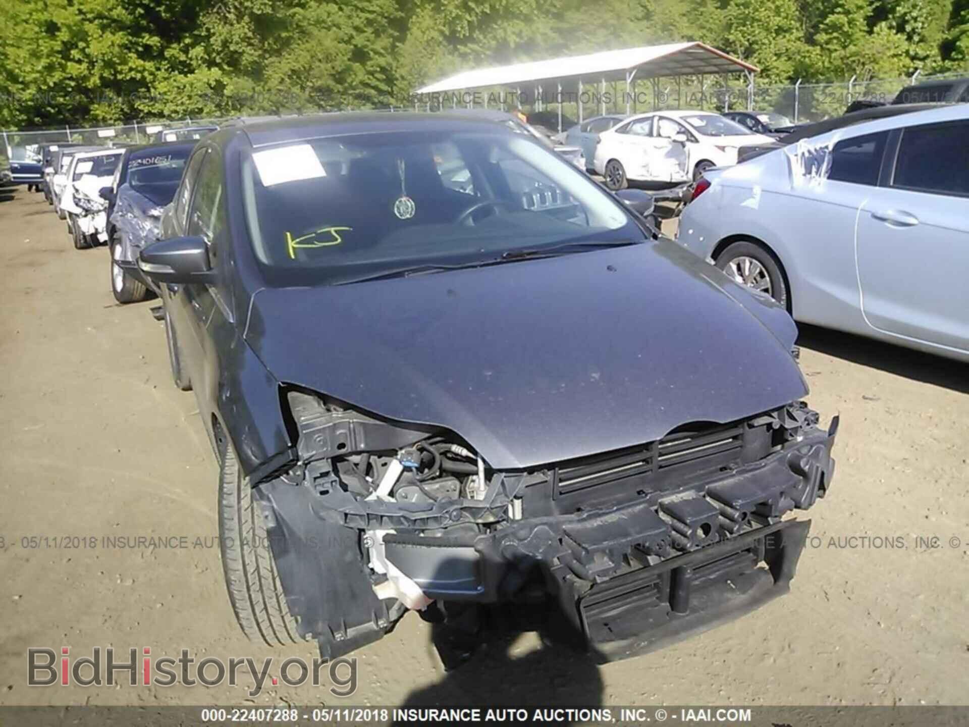 2012 Ford Focus - VIN: 1FAHP3H29CL473605 - Photo 6