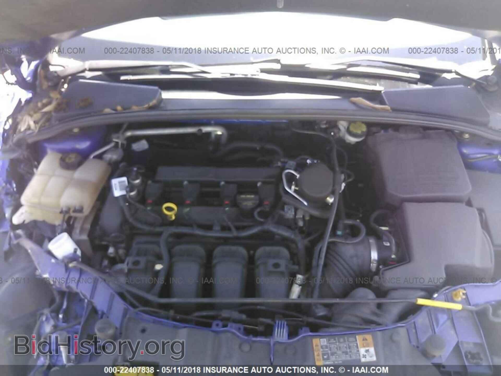 2014 Ford Focus - VIN: 1FADP3F21EL324805 - Photo 10