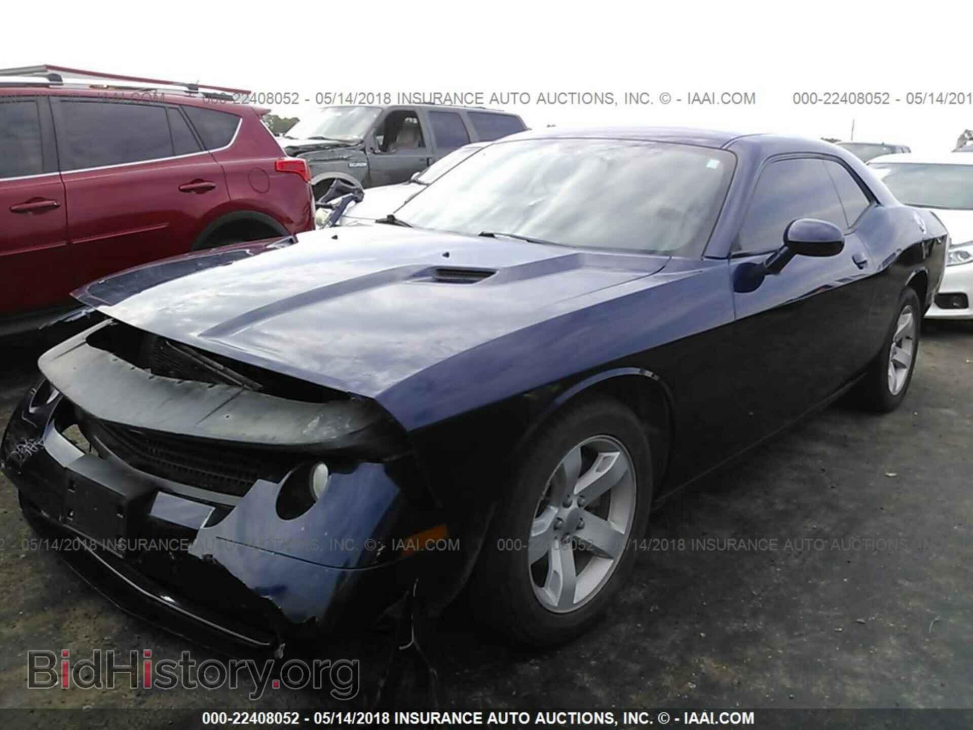 2014 Dodge Challenger - VIN: 2C3CDYAG0EH180194 - Photo 2