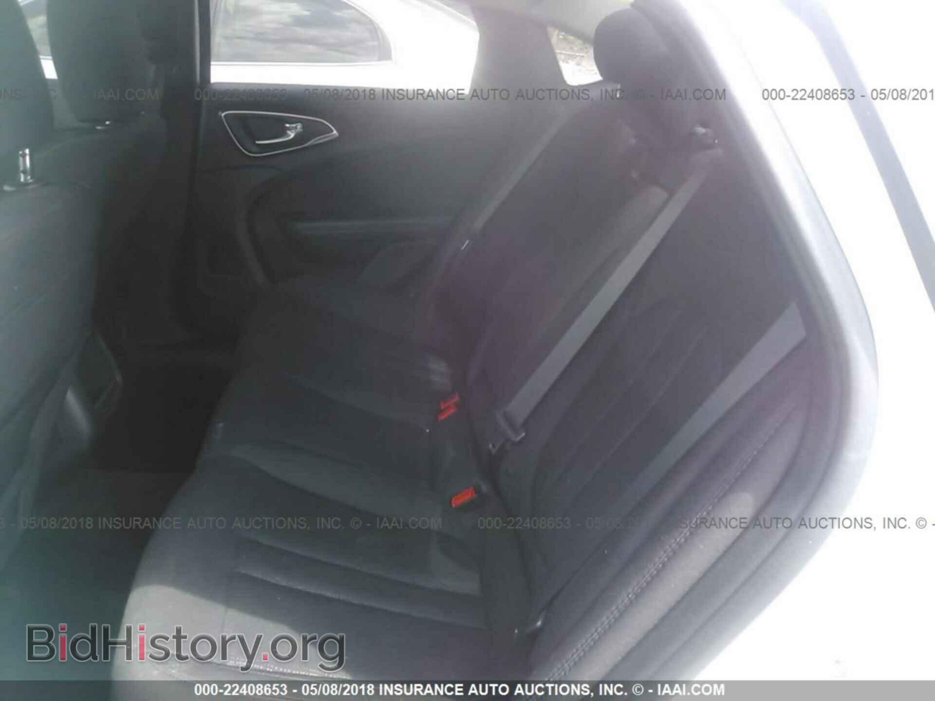2015 Chrysler 200 - VIN: 1C3CCCAB7FN637358 - Photo 8