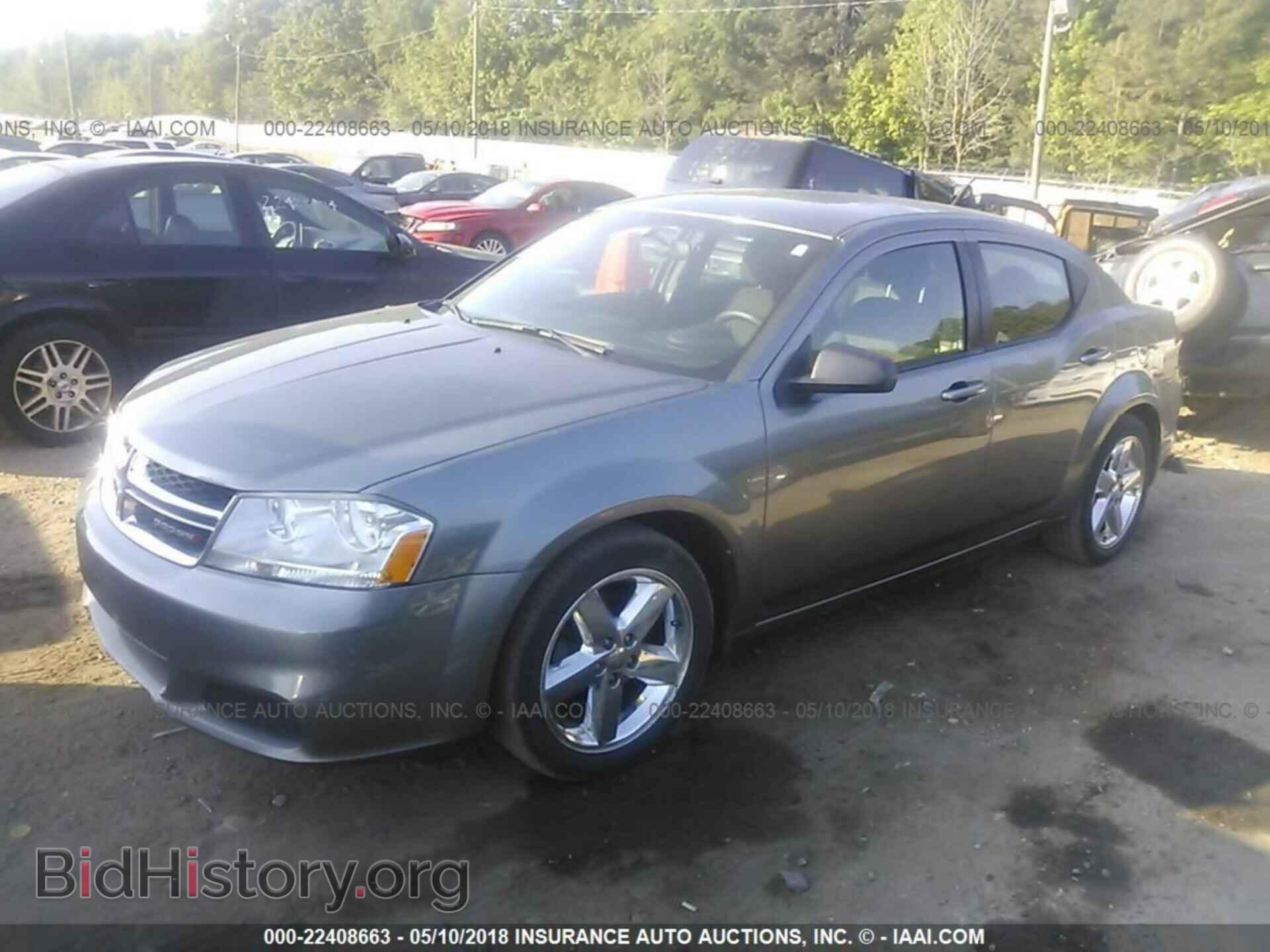 2013 Dodge Avenger - VIN: 1C3CDZAB7DN637308 - Фото 2