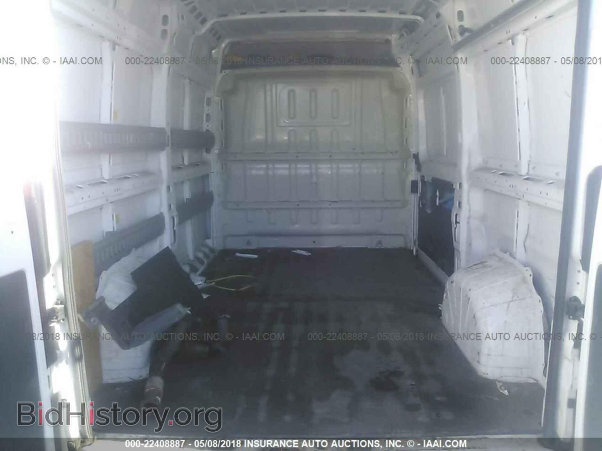 2014 Ram Promaster 1500 - VIN: 3C6TRVBG1EE102553 - Фото 8