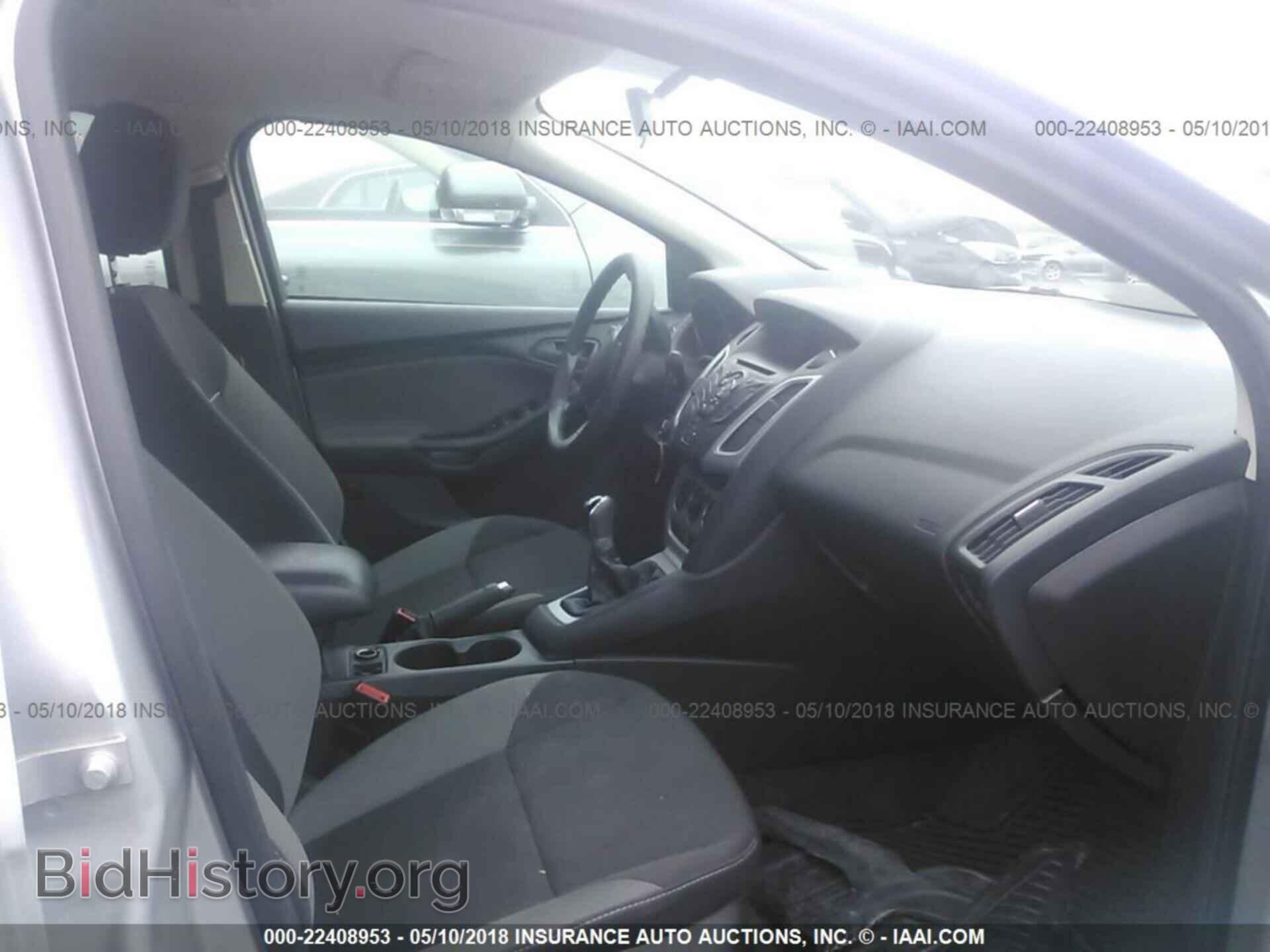 2012 Ford Focus - VIN: 1FAHP3F27CL407105 - Photo 5