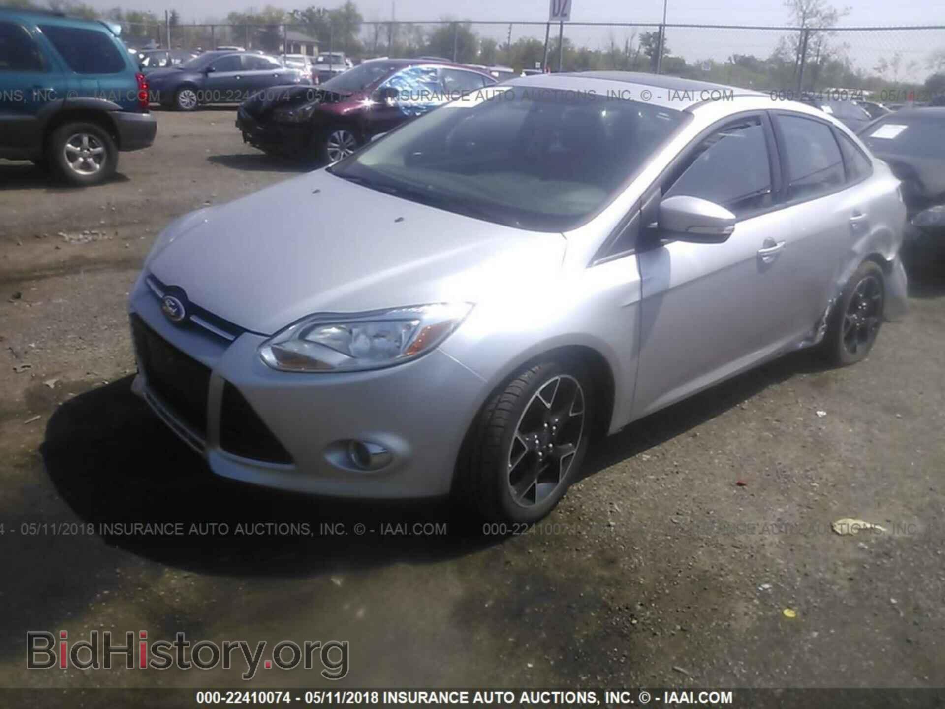 2014 Ford Focus - VIN: 1FADP3F20EL193575 - Photo 2