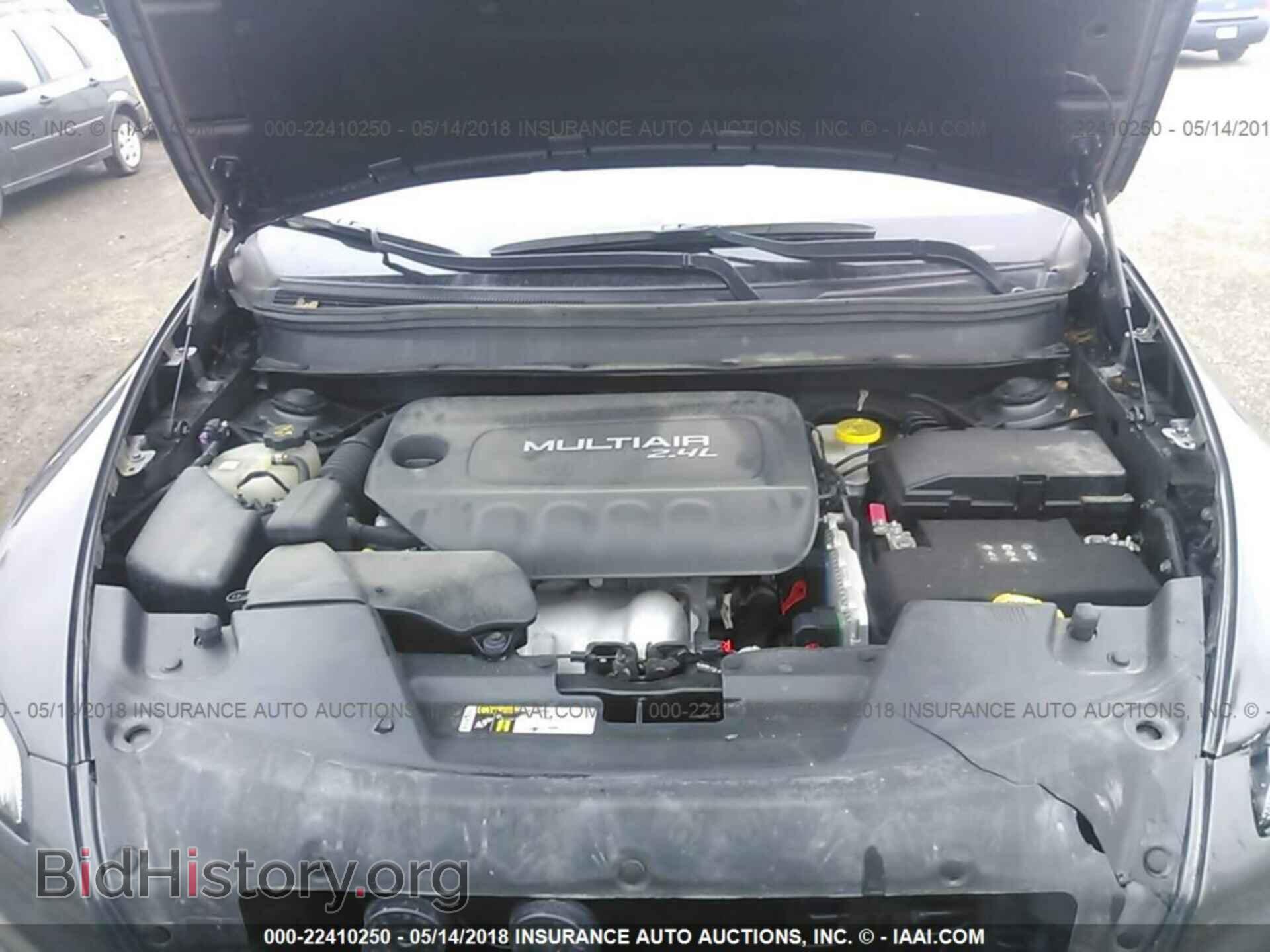 2015 Jeep Cherokee - VIN: 1C4PJMCB0FW529258 - Photo 10
