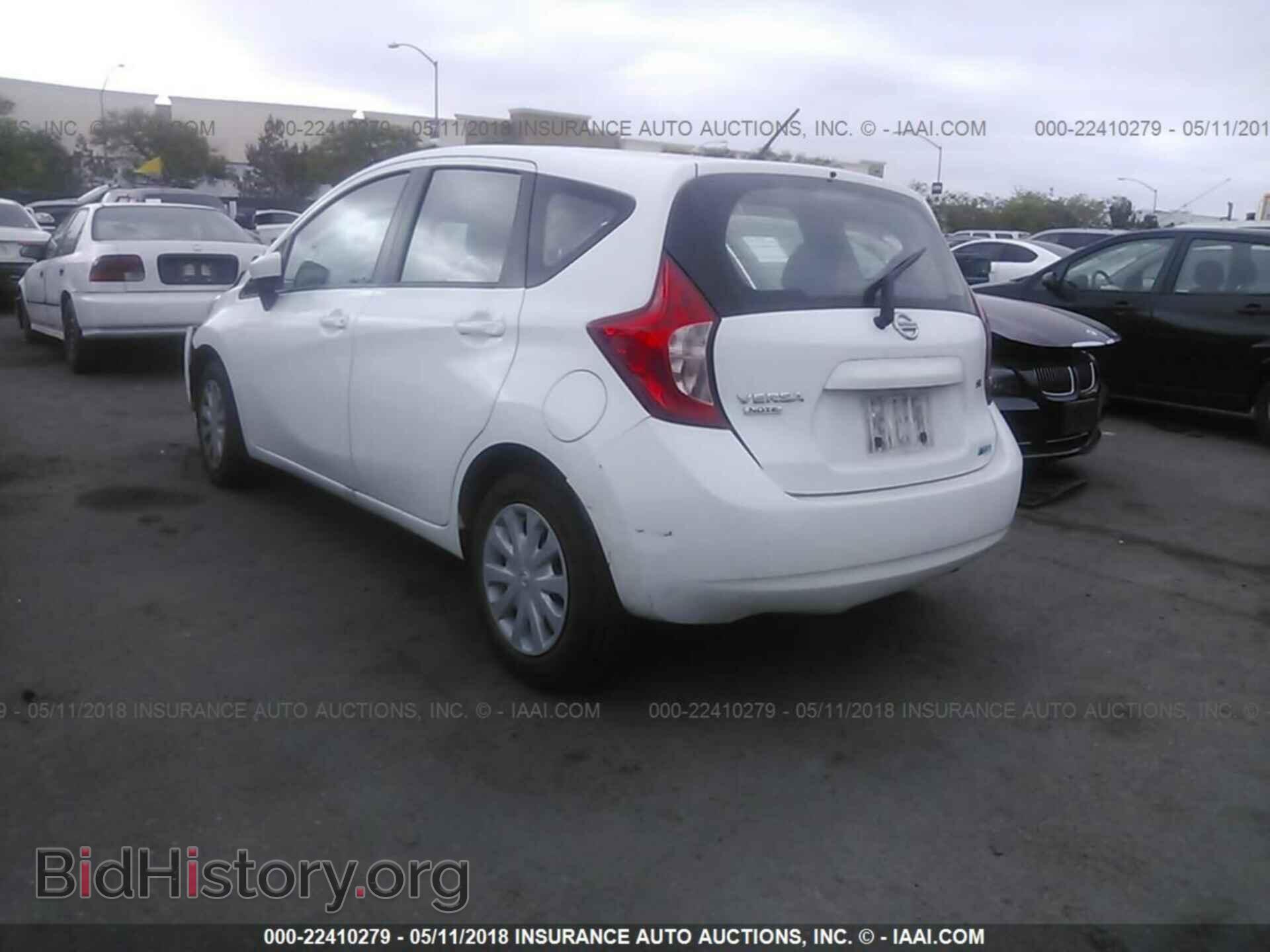 2015 Nissan Versa note - VIN: 3N1CE2CP0FL402425 - Photo 3