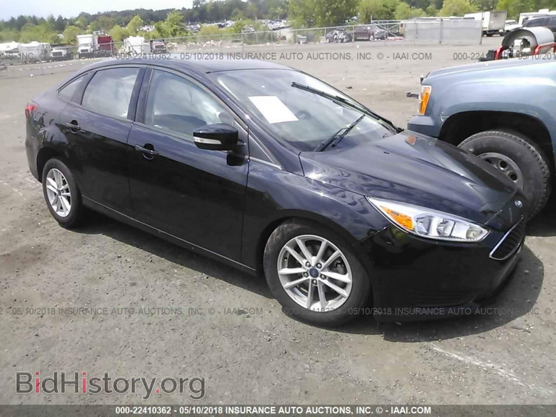 Photo 1FADP3F21HL252525 - Ford Focus 2017