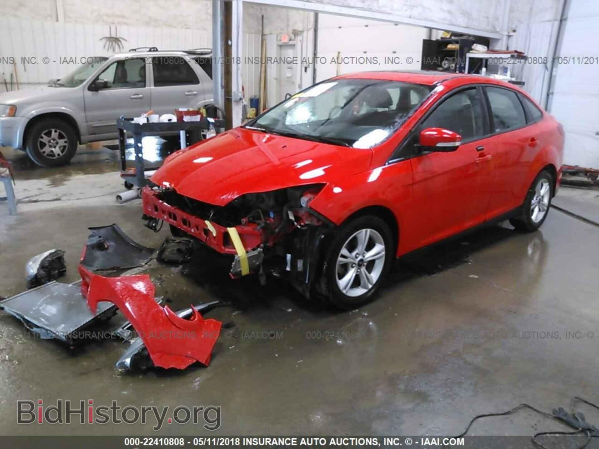 2013 Ford Focus - VIN: 1FADP3F20DL325278 - Фото 2