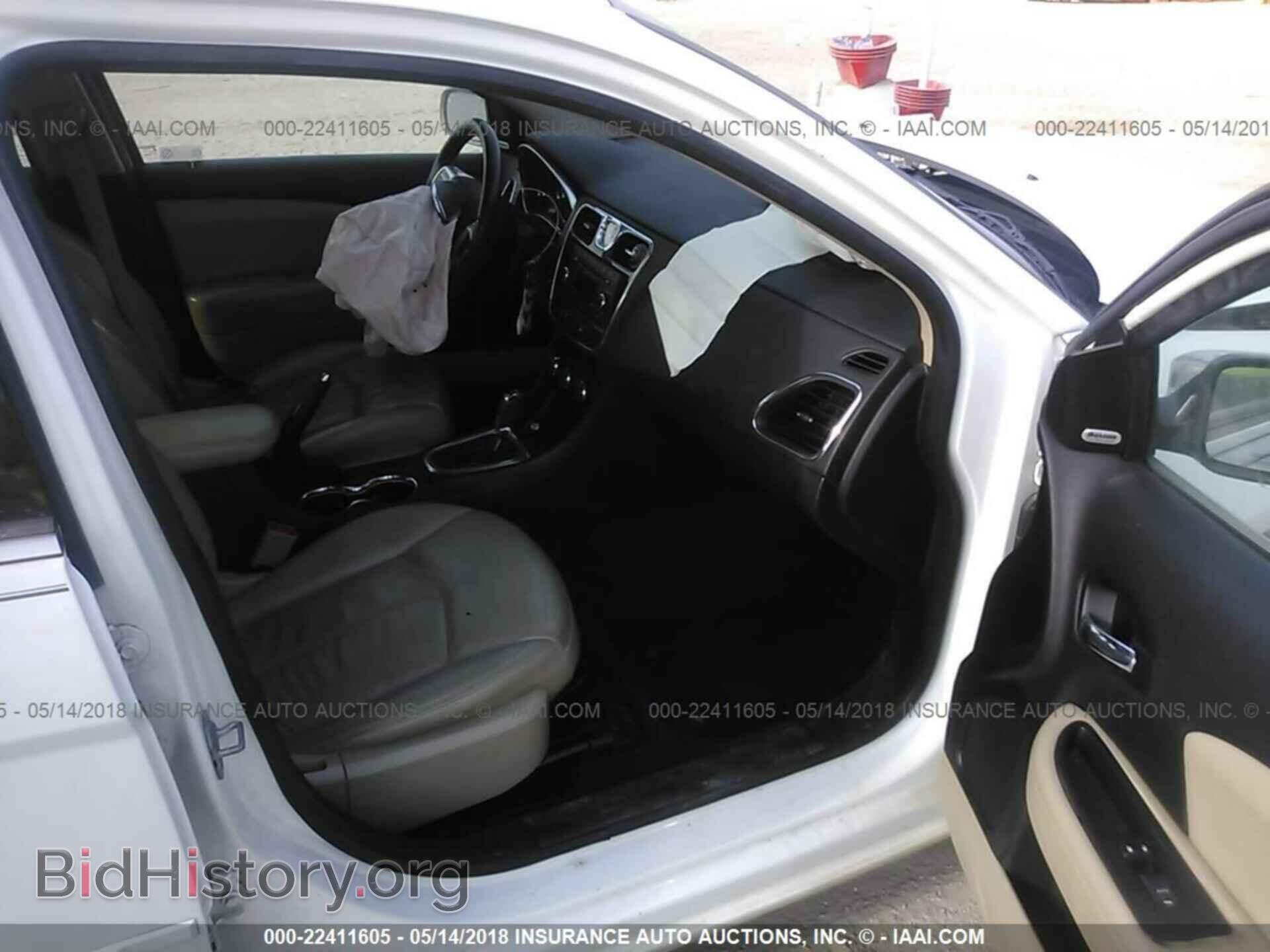 2013 Chrysler 200 - VIN: 1C3CCBCG9DN559004 - Фото 5
