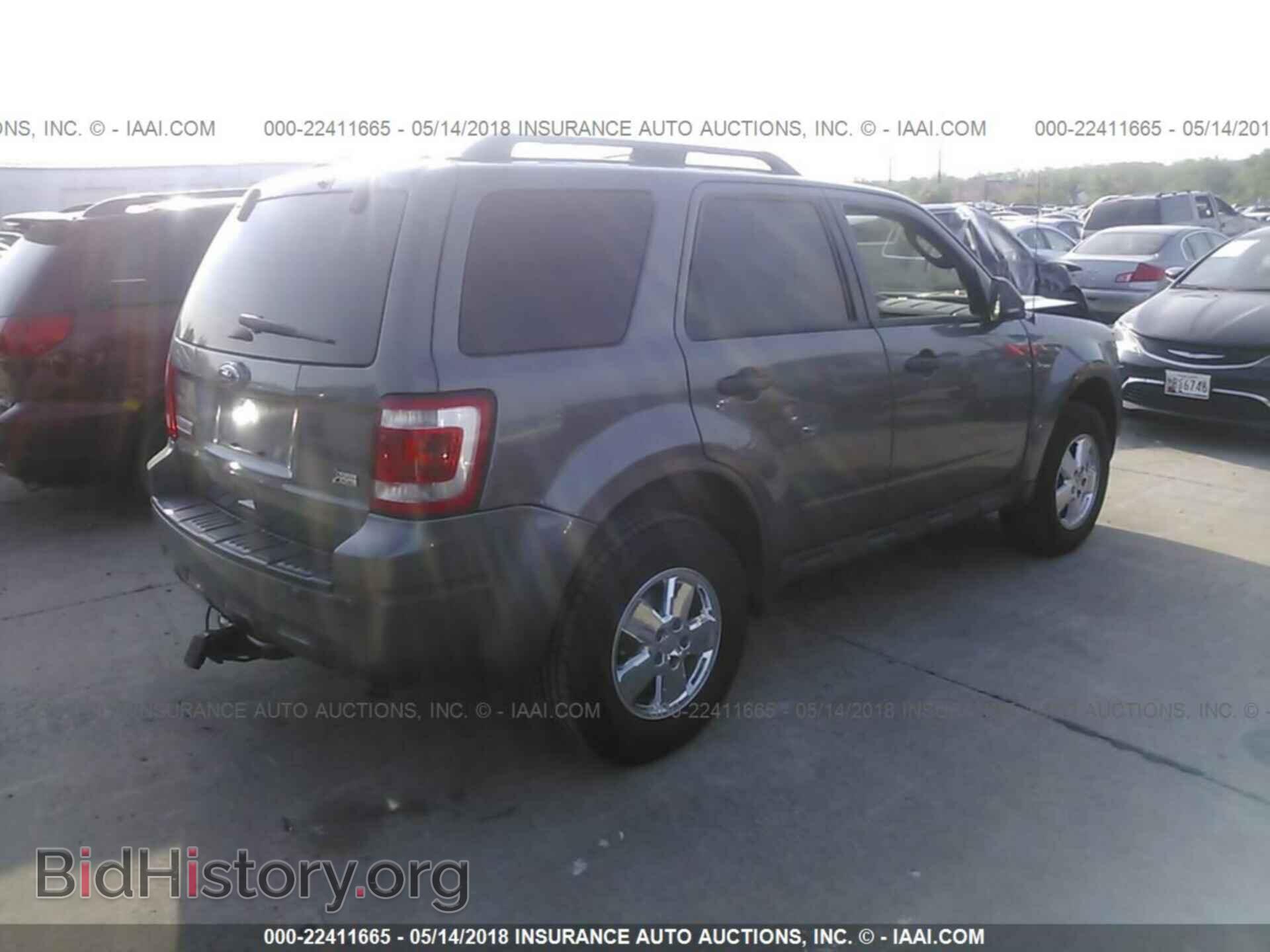 2012 Ford Escape - VIN: 1FMCU0DG0CKA82700 - Photo 4