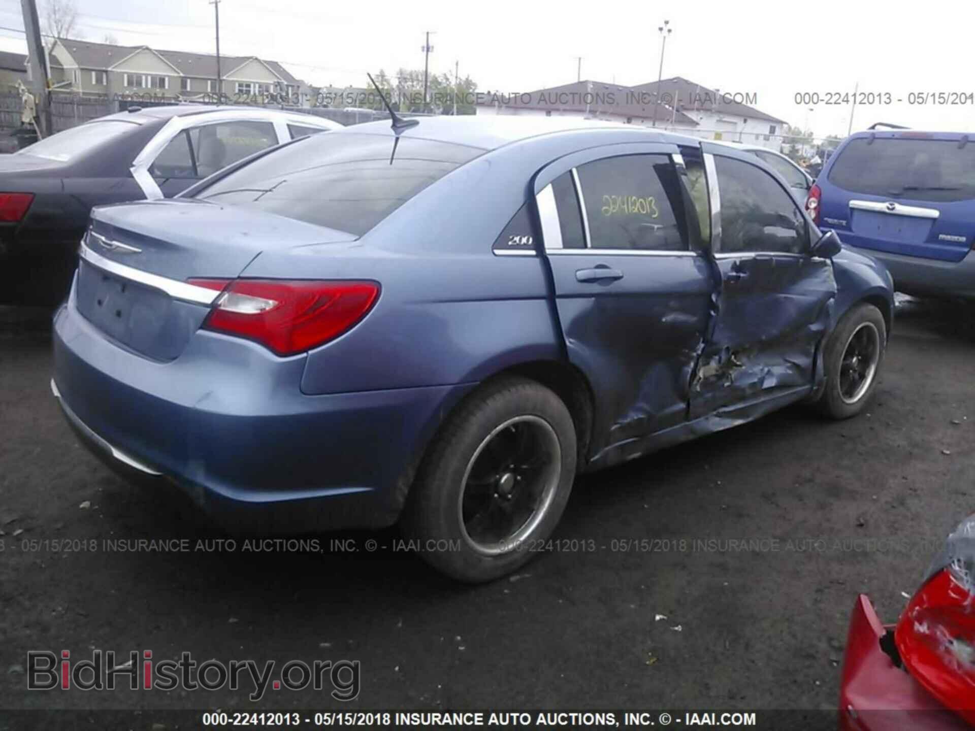 2011 Chrysler 200 - VIN: 1C3BC4FB8BN533403 - Photo 4