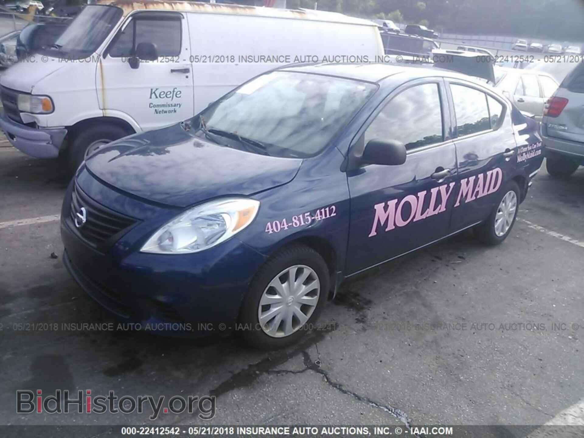 2014 Nissan Versa - VIN: 3N1CN7AP4EL806097 - Фото 2
