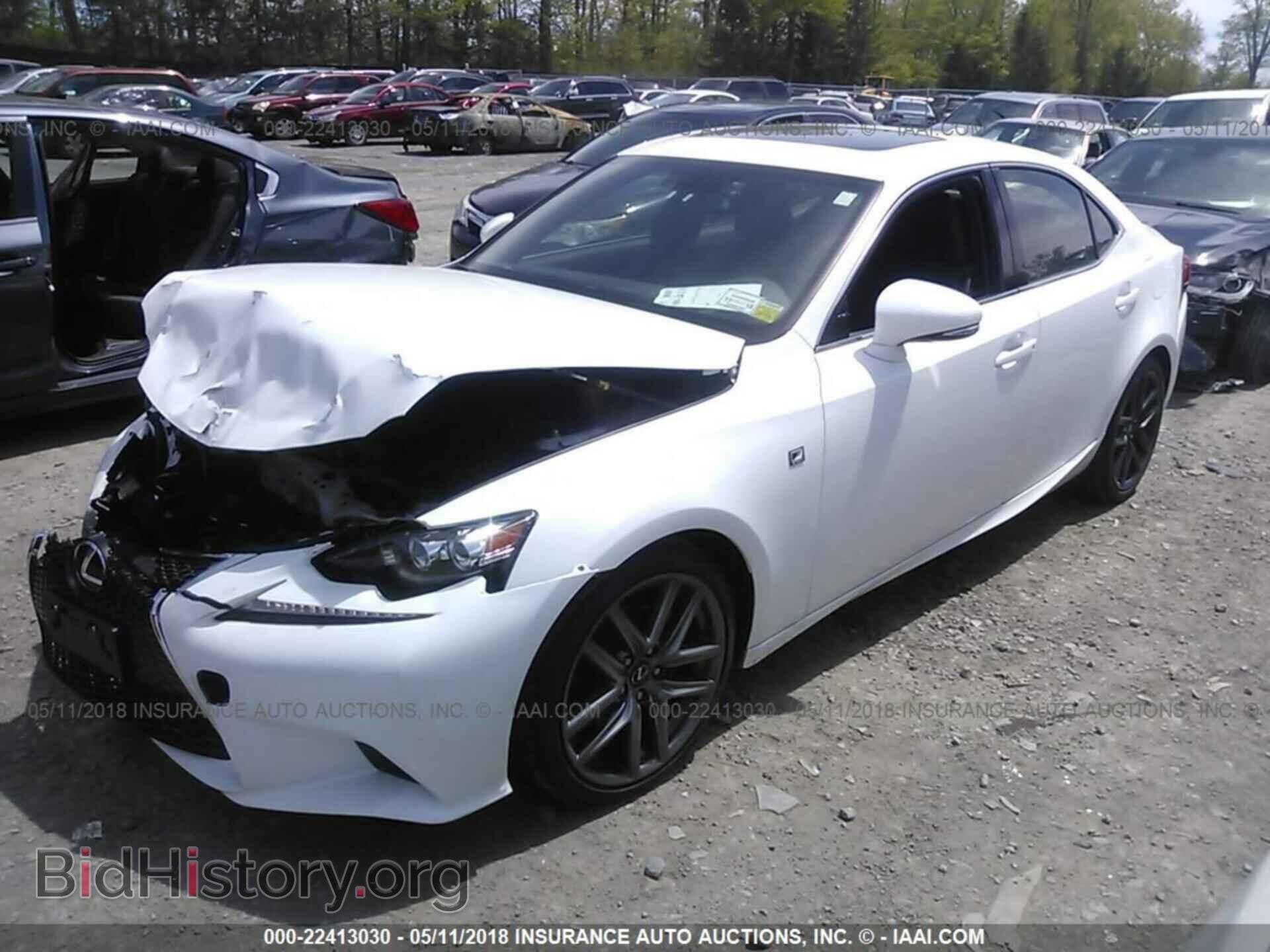 2014 Lexus Is - VIN: JTHCF1D27E5009770 - Photo 2
