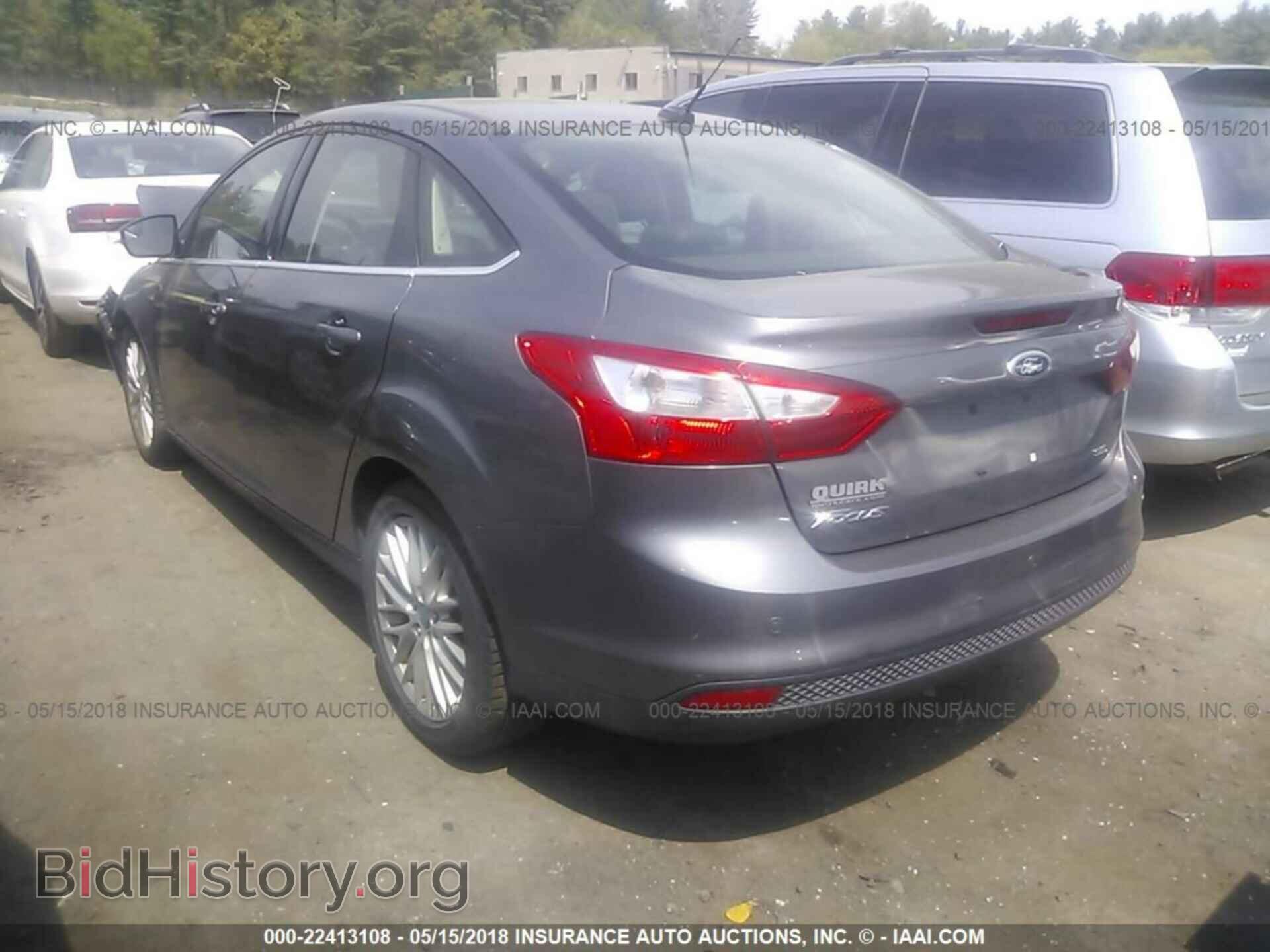 2012 Ford Focus - VIN: 1FAHP3H22CL176238 - Photo 3