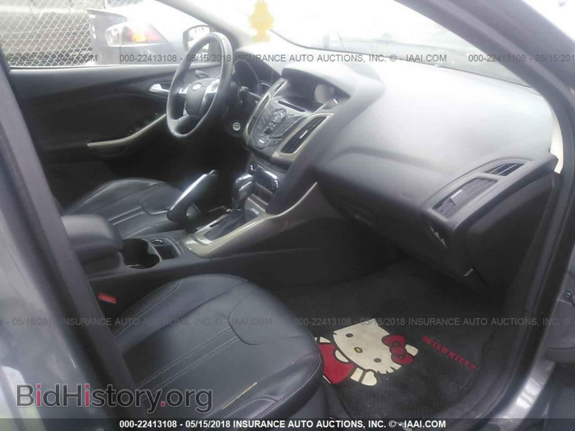 2012 Ford Focus - VIN: 1FAHP3H22CL176238 - Photo 5