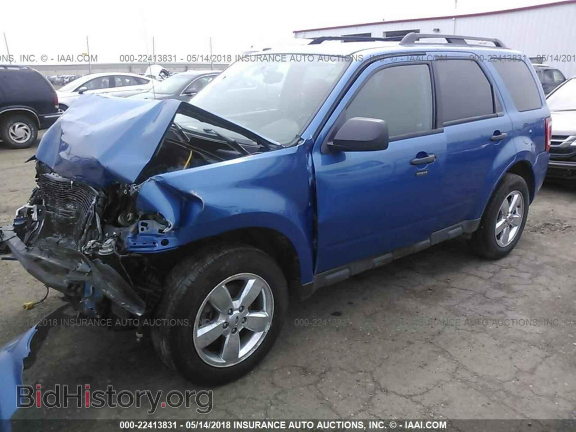 2011 Ford Escape - VIN: 1FMCU9D77BKB25285 - Фото 2