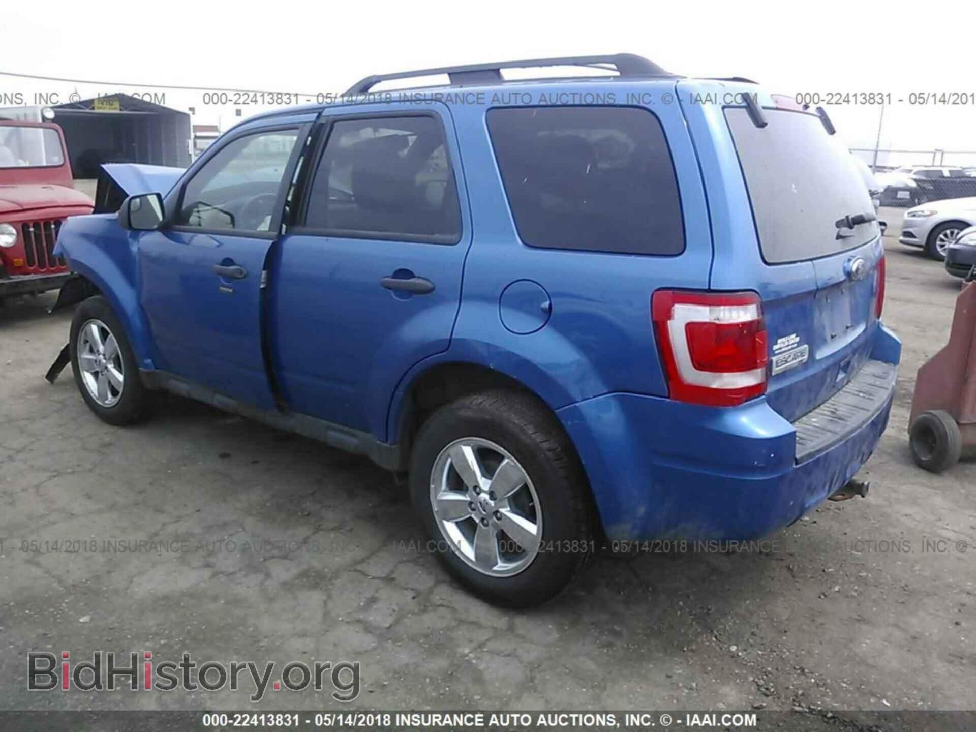 2011 Ford Escape - VIN: 1FMCU9D77BKB25285 - Фото 3