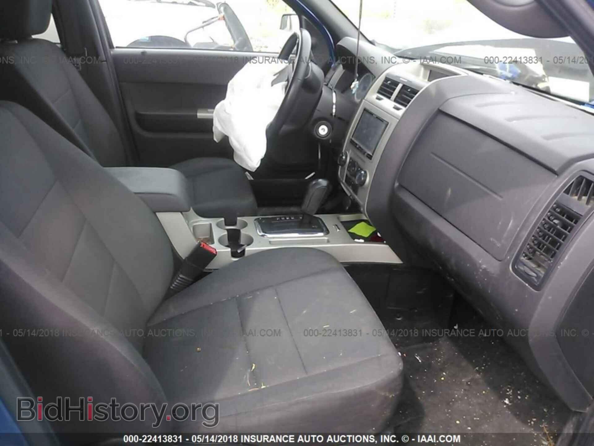 2011 Ford Escape - VIN: 1FMCU9D77BKB25285 - Фото 5